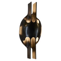 Guy Bareff, Attique (Black), applique murale contemporaine en céramique, France, 2025