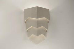 Guy Bareff, Chevron, Aplique de cerámica contemporáneo, Francia, 2025