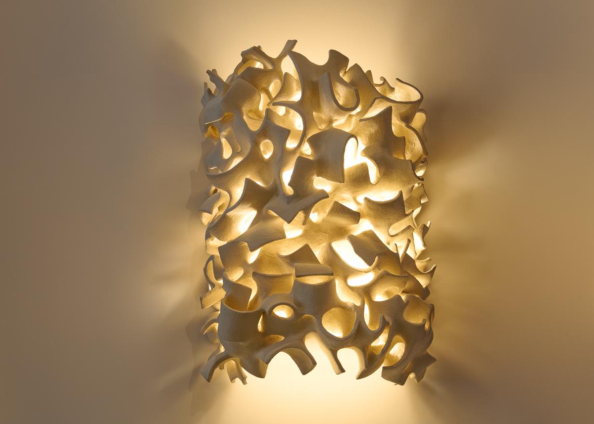 Francese Guy Bareff, Comme un Mystère, Abstract Ceramic Sconce, France, 2025 in vendita