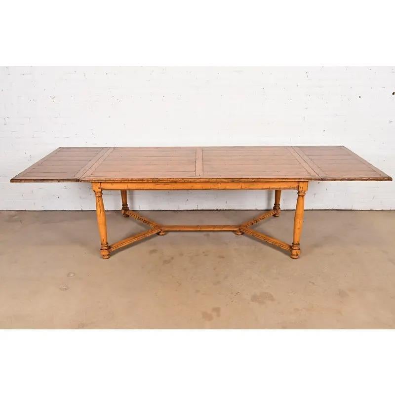 Guy Chaddock English Country Rustic Oak Harvest Farm Extension Dining Table en vente 1
