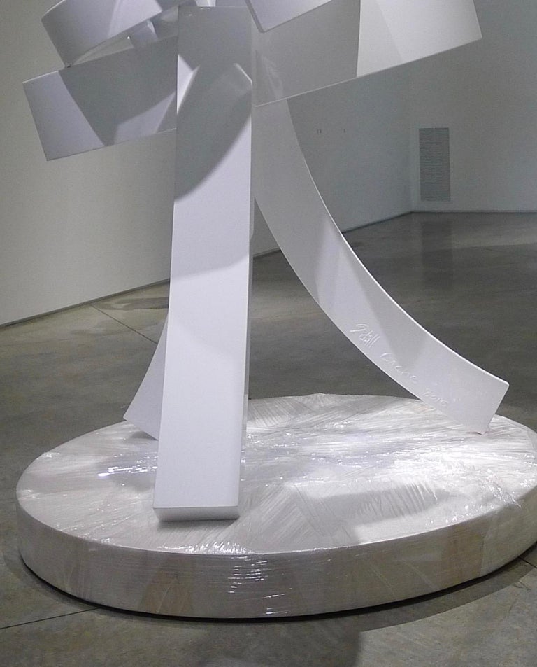 Cache, abstract sculpture, white, vertical, indoor, outdoor, contemporary  For Sale 1