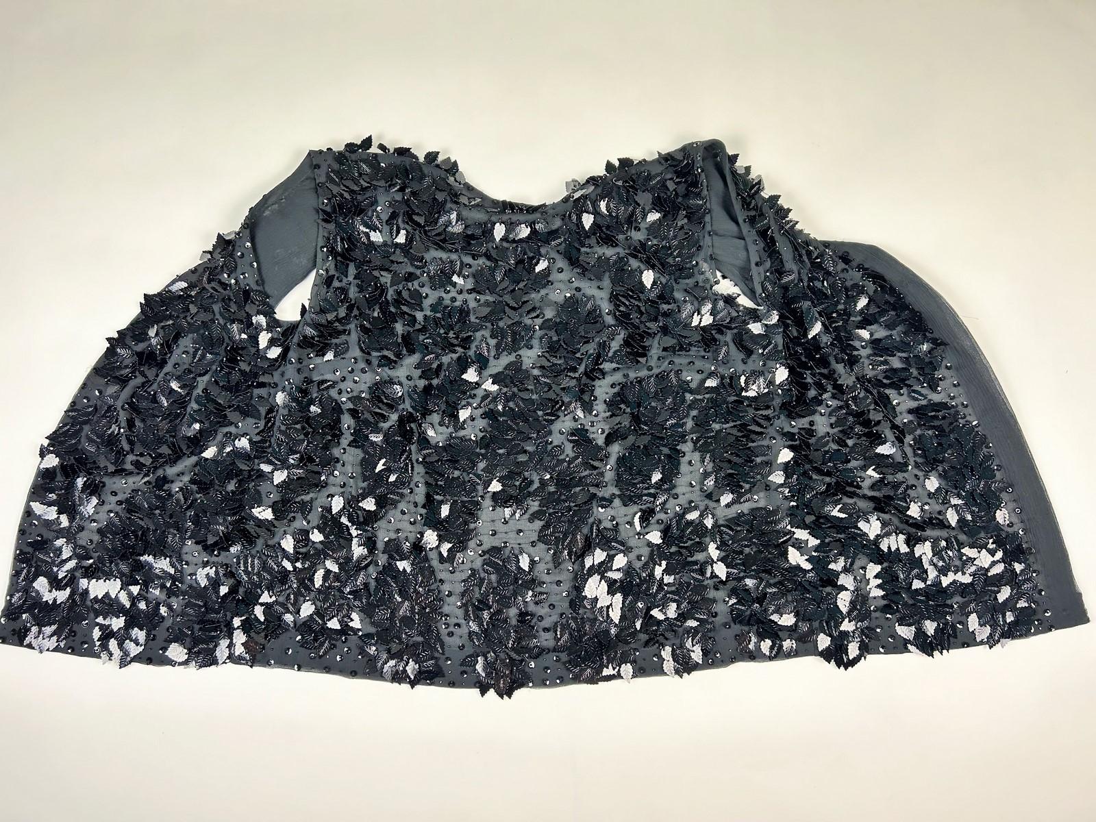 Guy Laroche Black bolero embroidered with sequins - France Circa 1980 For Sale 8