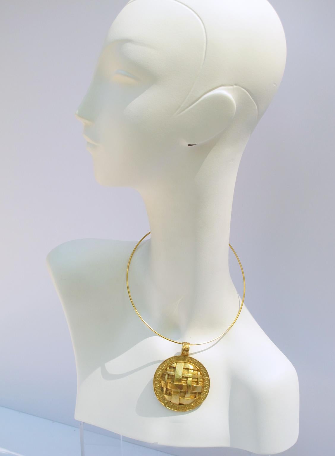 Modernist Guy Laroche Gilt Metal Collar Necklace with Geometric Medallion For Sale