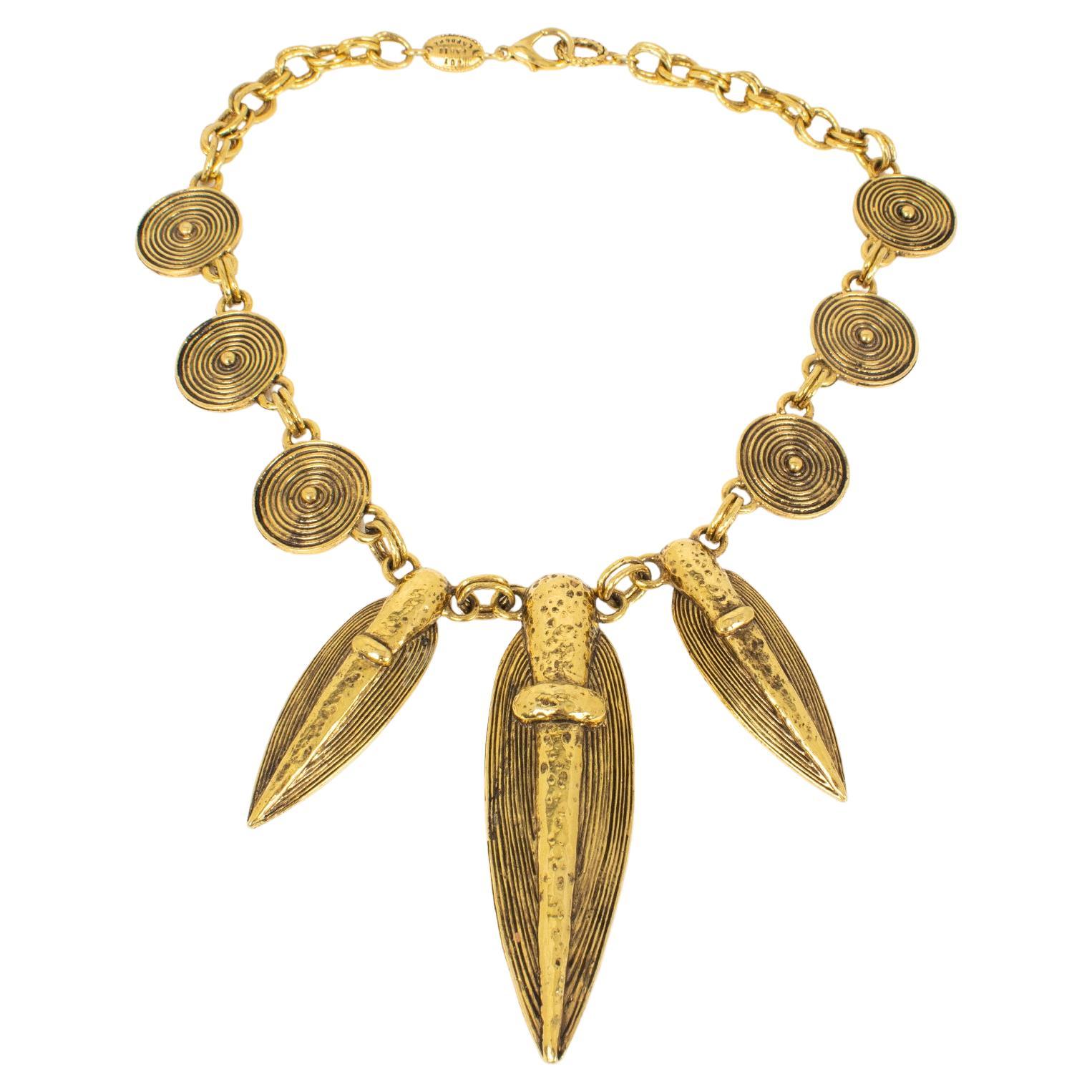 Guy Laroche Collier tribal en métal doré
