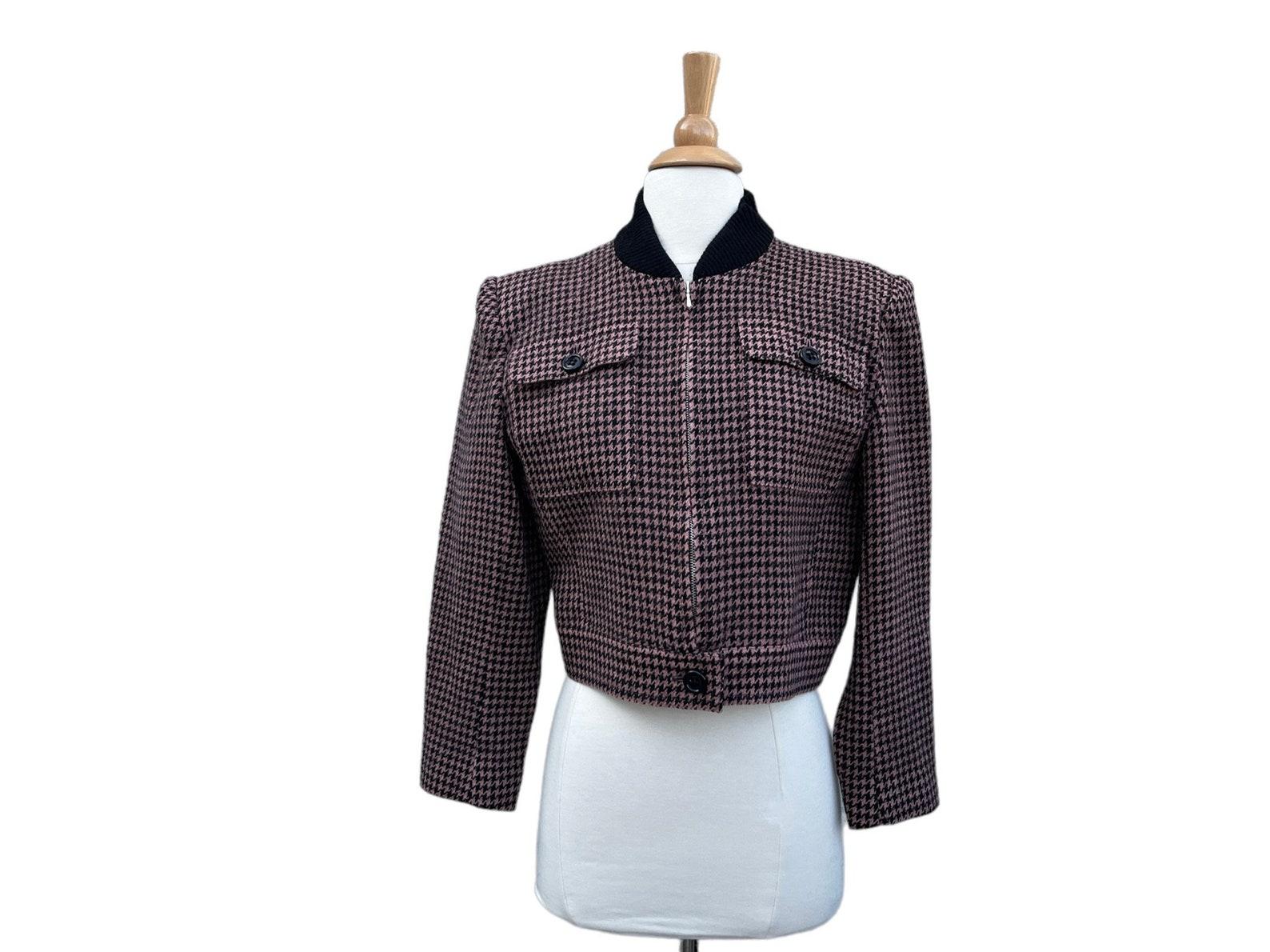 Guy Laroche Houndstooth Jacket, Circa 1980s In Good Condition For Sale In Brooklyn, NY