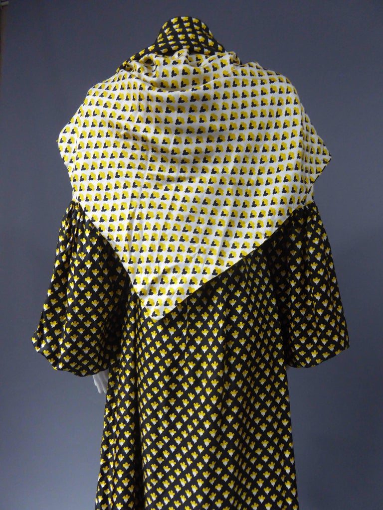 Guy Laroche Long printed silk Dress, Circa 1970 For Sale 4
