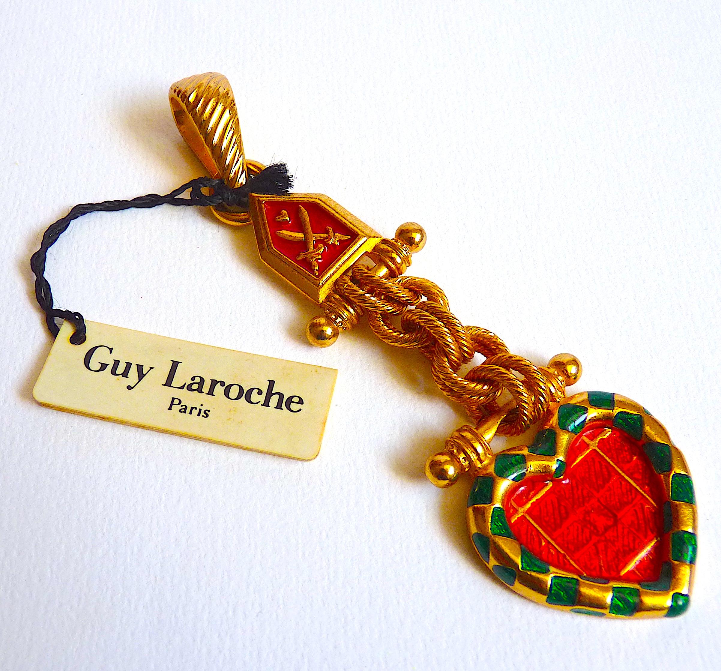GUY LAROCHE PARIS Enameled Heart Necklace Pendant from 1980s For Sale 2