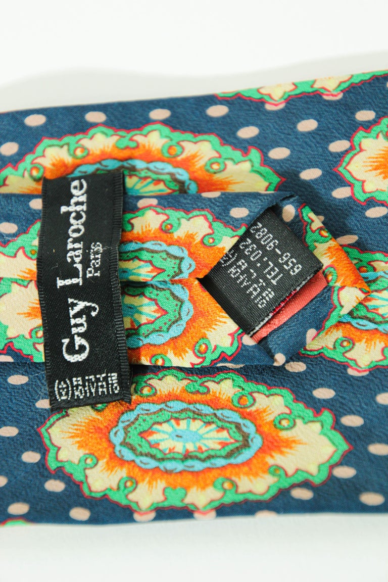 Cravate Guy Laroche En Soie 100% - Made In Italy, Couleur Amarante, Occasion