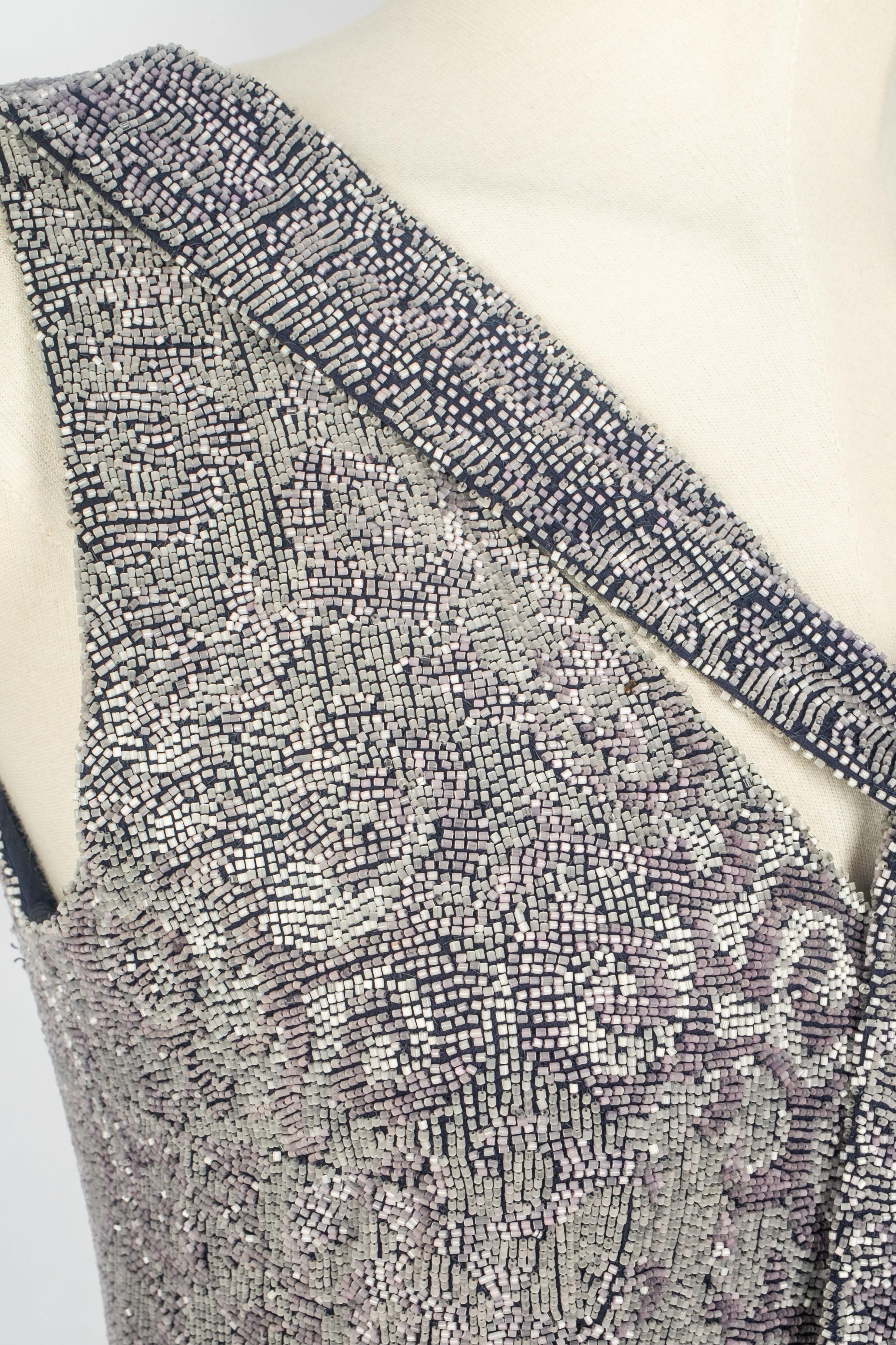 Guy Laroche Perlenkleid Haute Couture im Zustand „Hervorragend“ im Angebot in SAINT-OUEN-SUR-SEINE, FR