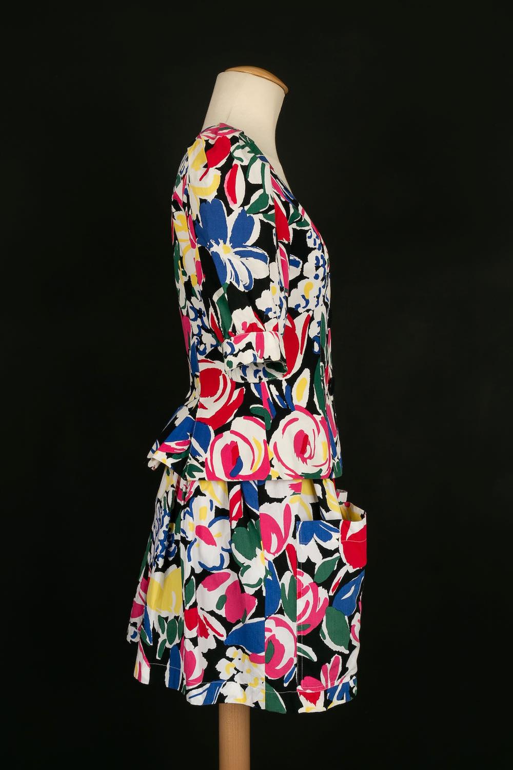 Guy Laroche Set Short Dress and Cotton Jacket In Excellent Condition For Sale In SAINT-OUEN-SUR-SEINE, FR
