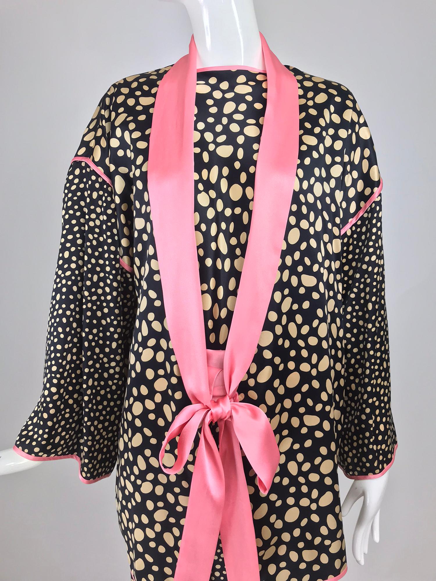 Guy Laroche Silk Evening Pajama set in Cream and Black Dots Pink Trim 1990s For Sale 6