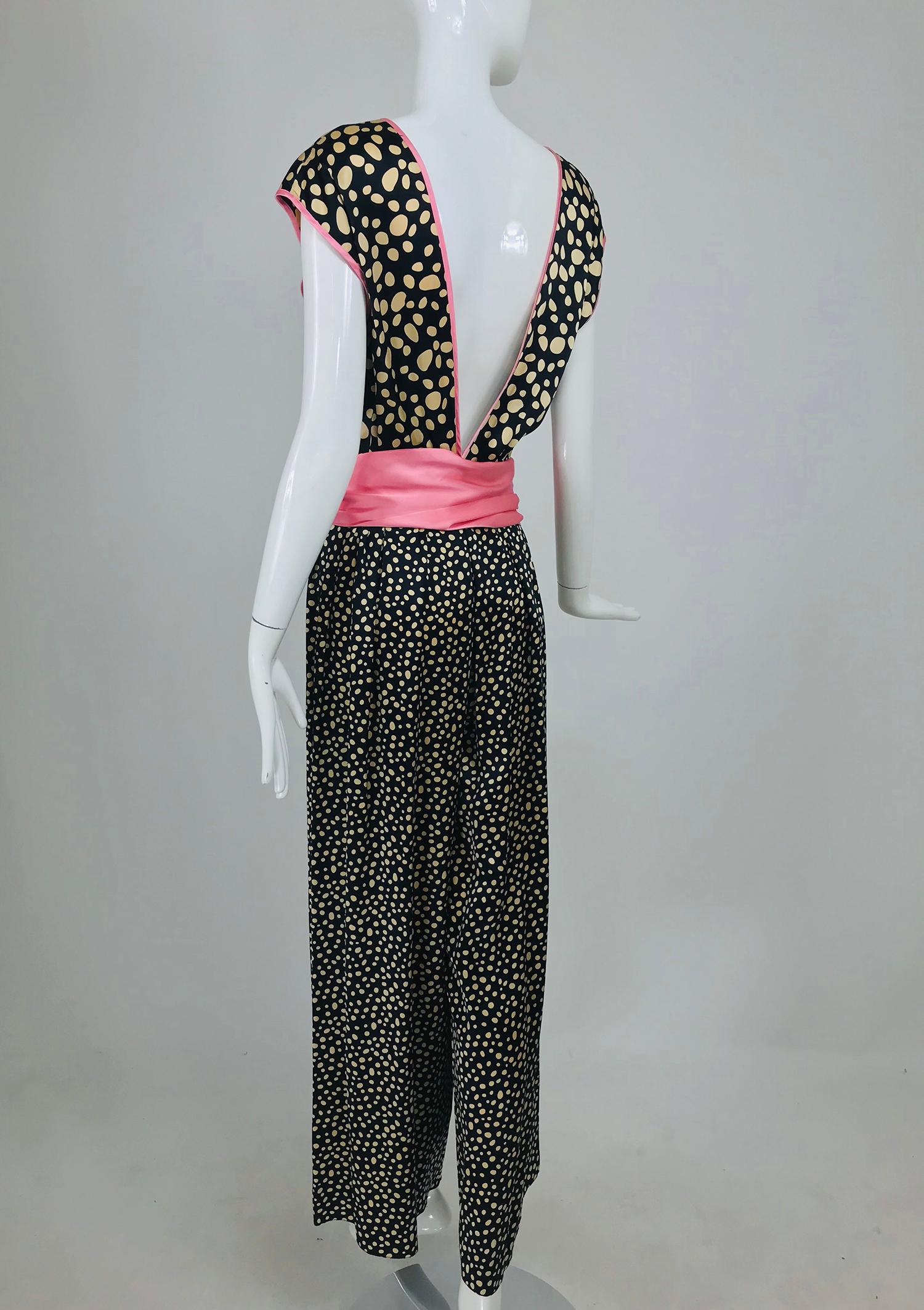 Guy Laroche Silk Evening Pajama set in Cream and Black Dots Pink Trim 1990s For Sale 3