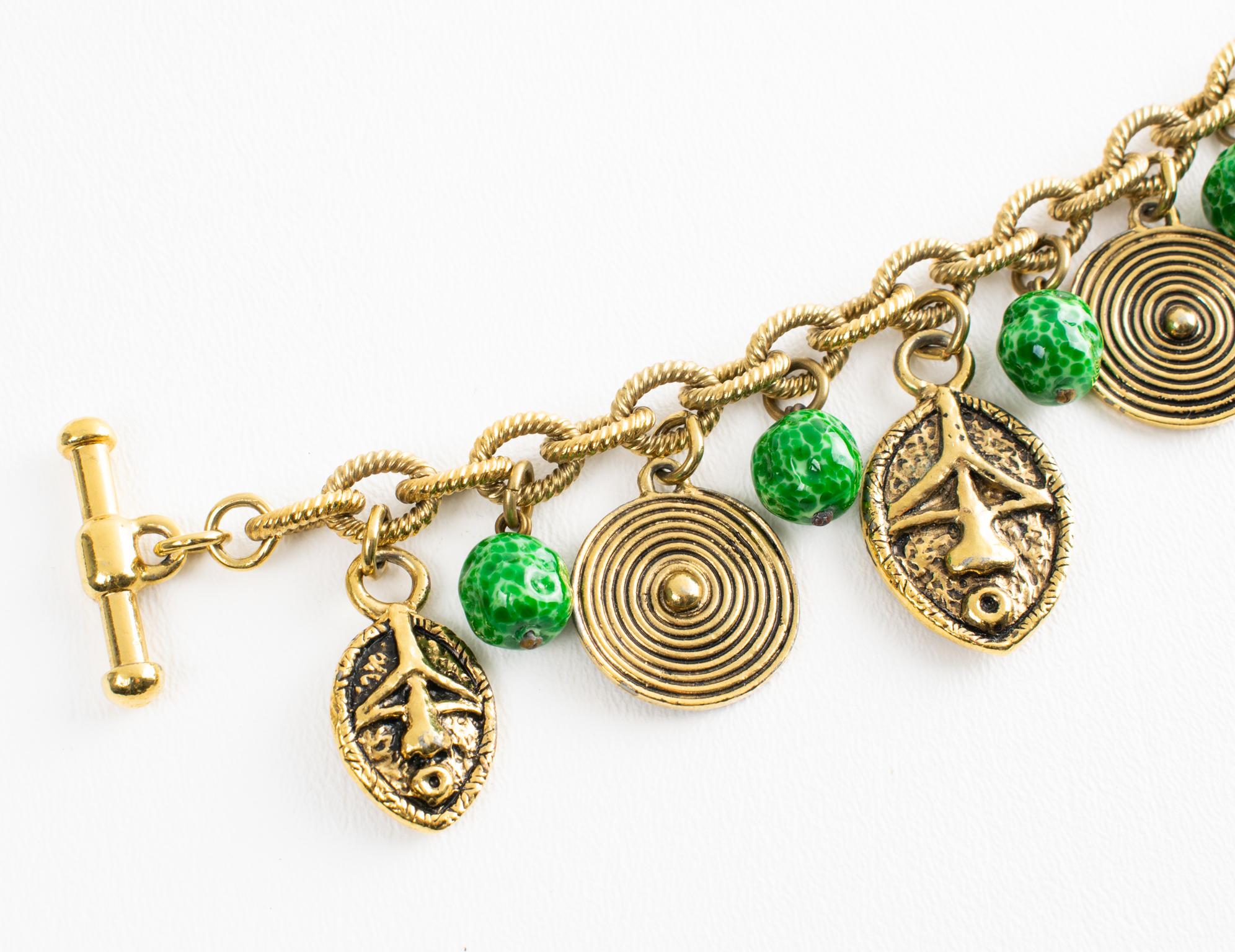 Guy Laroche Bracelet à maillons d'inspiration tribale avec breloques en céramique en vente 5