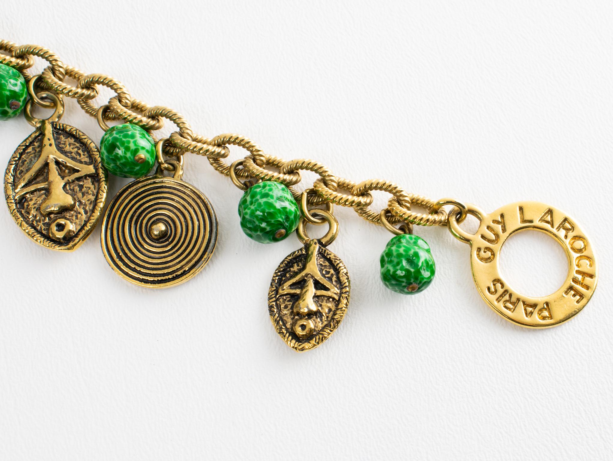 Guy Laroche Bracelet à maillons d'inspiration tribale avec breloques en céramique en vente 4