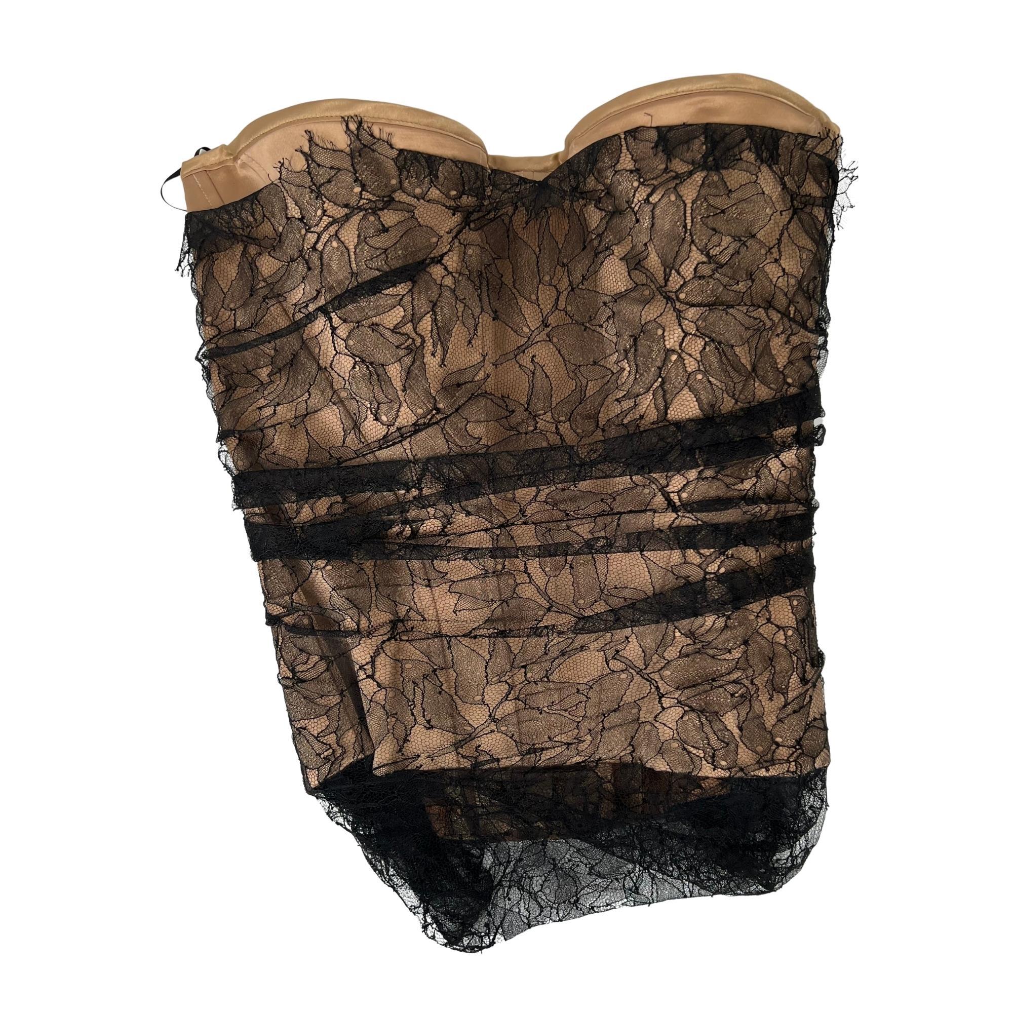 Guy Laroche Tulle Lace Black Overlay Nude Corset Top (FR42  Large) In Excellent Condition For Sale In Montreal, Quebec