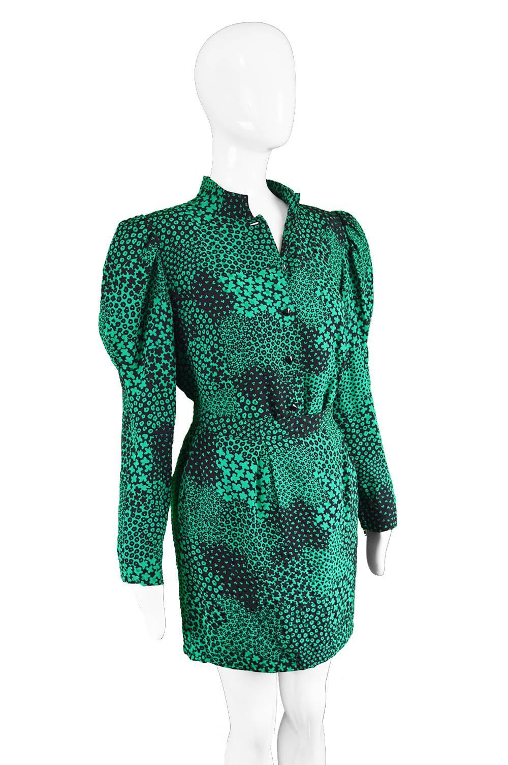 Guy Laroche Vintage Green and Black Silk Blouse and Skirt Suit, 1980s In Excellent Condition In Doncaster, South Yorkshire