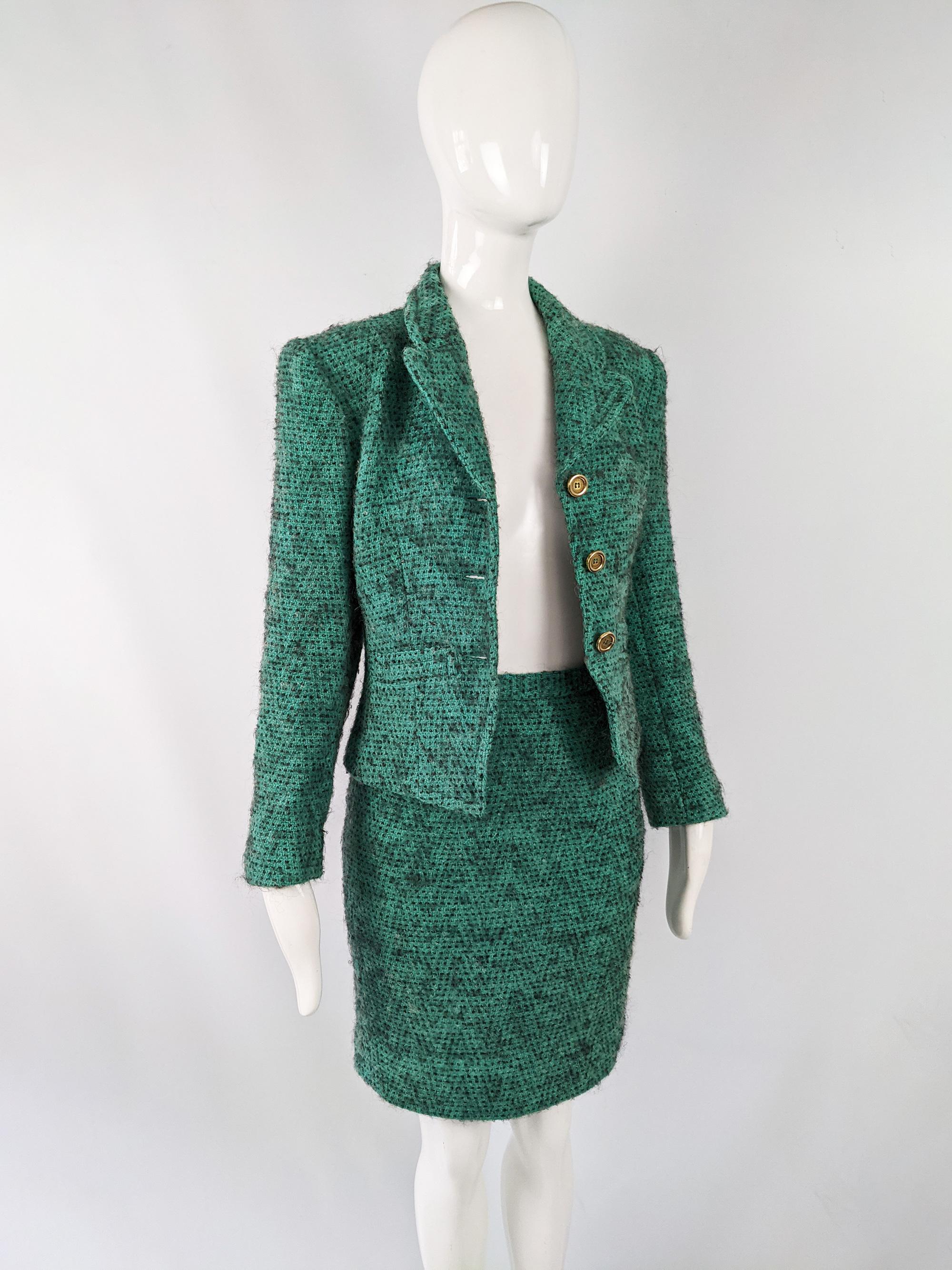 Guy Laroche Vintage Green Wool Bouclé Womens Skirt Suit, 1980s In Excellent Condition In Doncaster, South Yorkshire