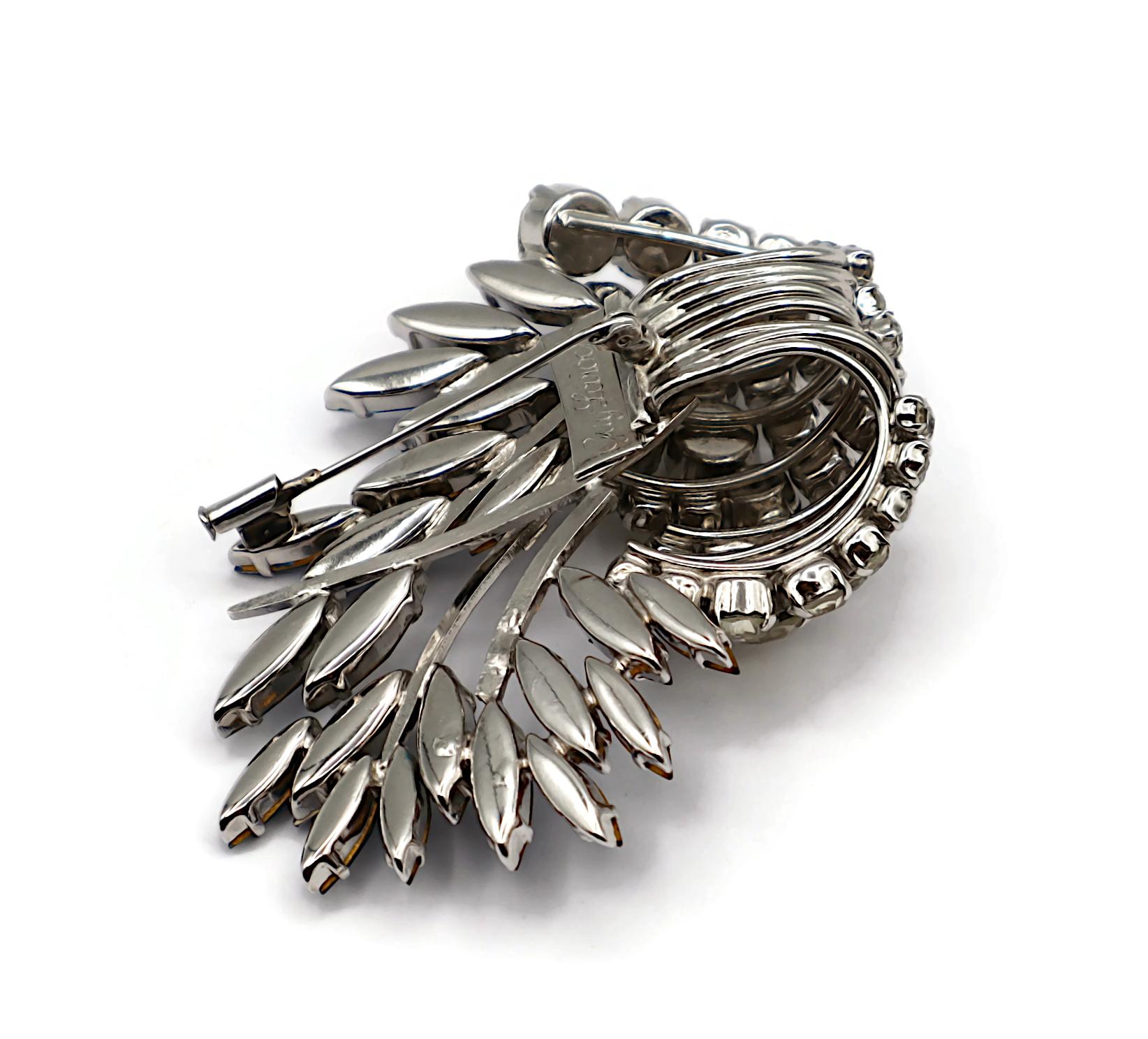 GUY LAROCHE Vintage Jewelled Brooch For Sale 8