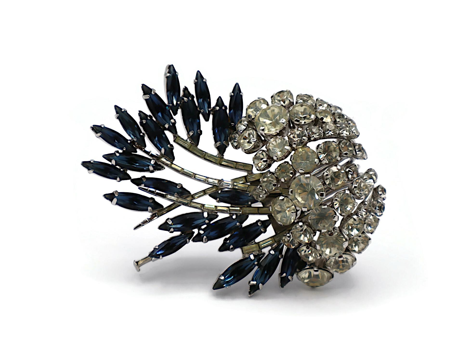 Women's GUY LAROCHE Vintage Jewelled Brooch For Sale