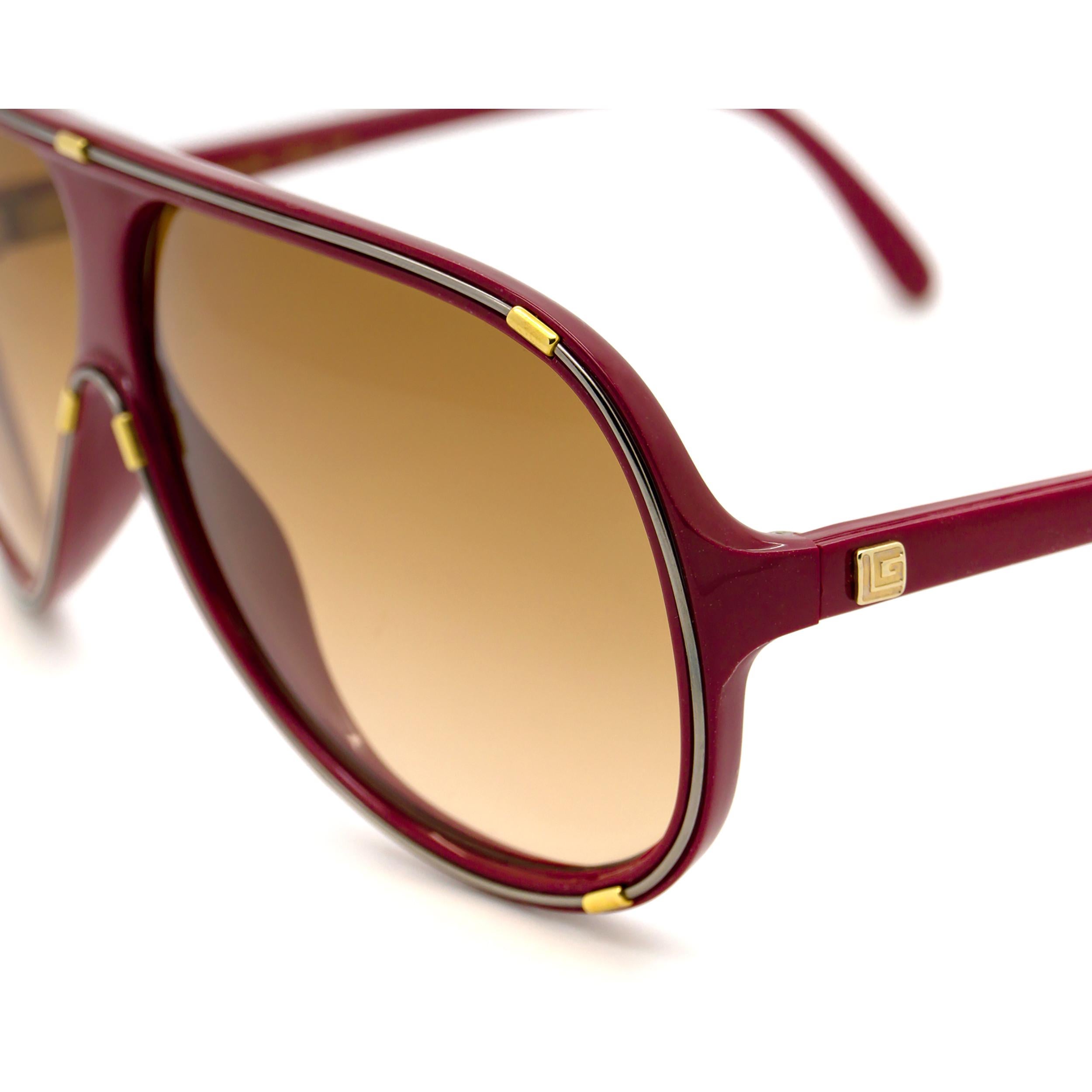 Guy Laroche vintage sunglasses, made in France In New Condition For Sale In Valencia, CA