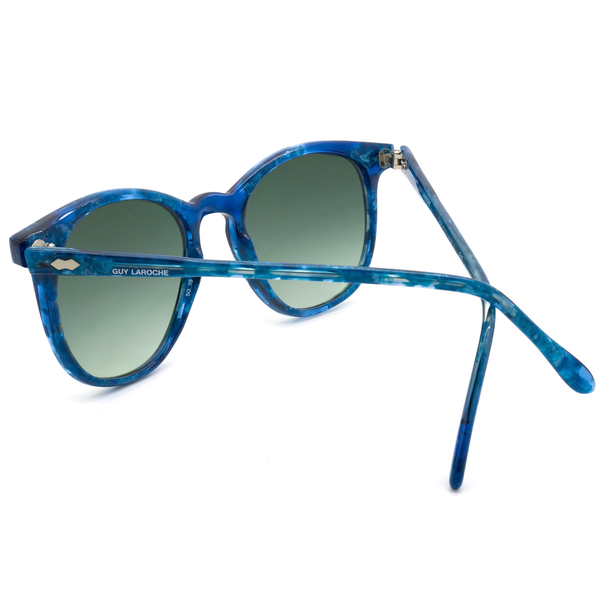 Women's or Men's Guy Laroche vintage sunglasses, made in France For Sale