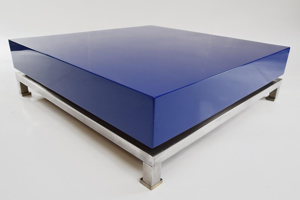 Guy Lefèvre Blue Lacquered Coffee Table for Maison Jansen, 1970s In Good Condition For Sale In The Hague, NL