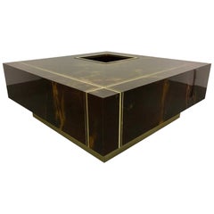 Guy Lefevre Brass
Laquer Coffee Table Guy Lefevre Brass
Laquer Coffee Table