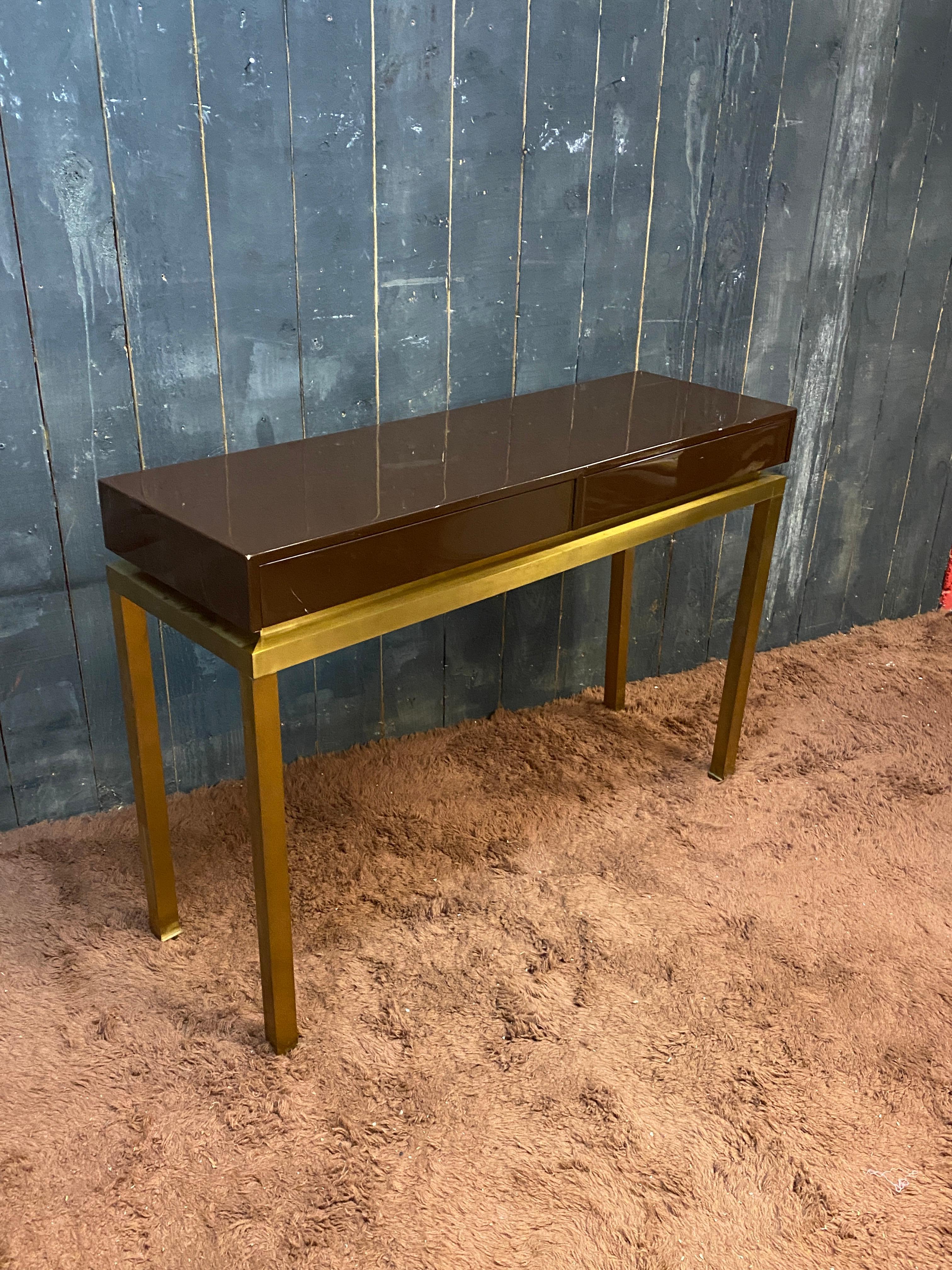 Guy Lefevre, elegant console in lacquered wood and brass, circa 1970 For Sale 5