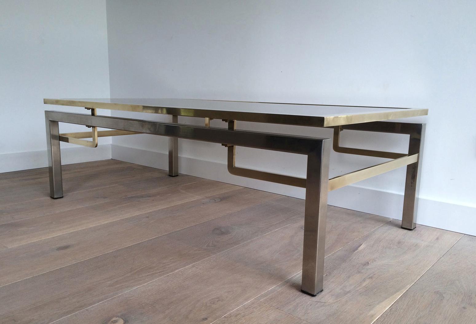Guy Lefèvre para Maison Jansen, Mesa baja de acero cepillado y latón, francesa Francés
