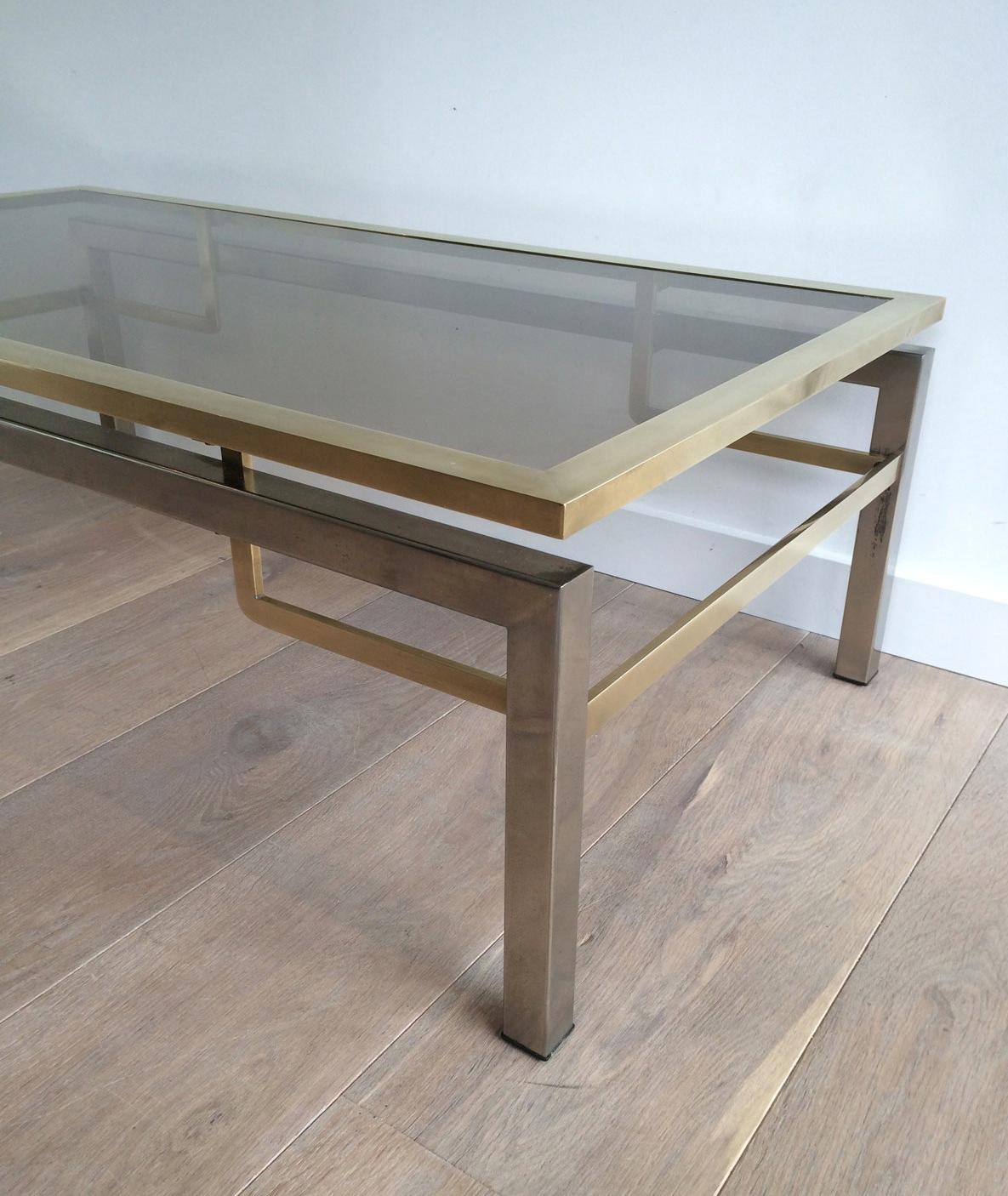 Mid-Century Modern Guy Lefèvre pour Maison Jansen, Table basse en acier brossé et laiton, français en vente