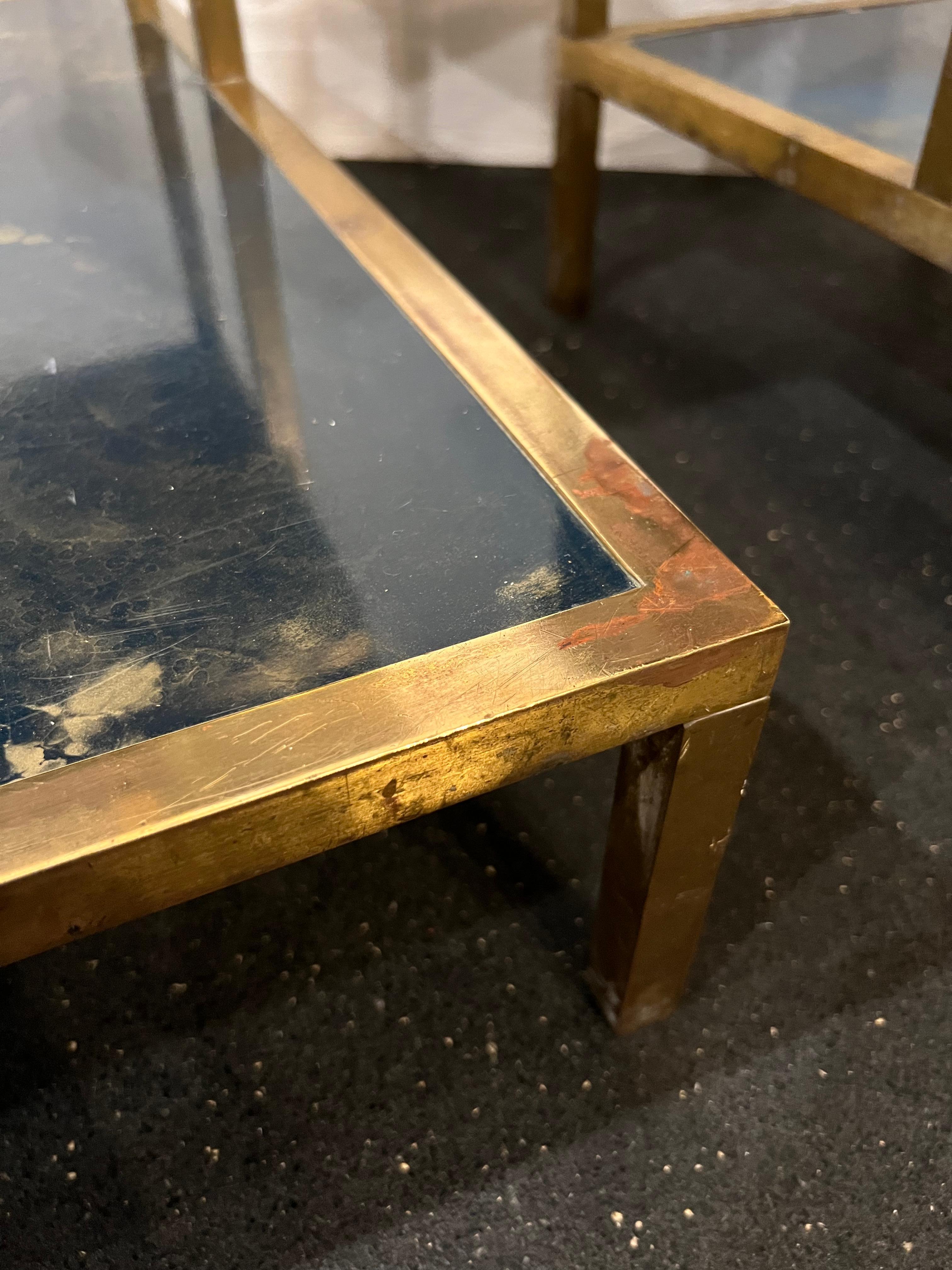 Guy Lefevre für Maison Jansen Zweistöckige Tische aus Lack und Bronze - ein Paar im Angebot 5