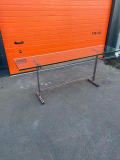 Guy Lefevre, Rare table console en acier et verre, vers 1970