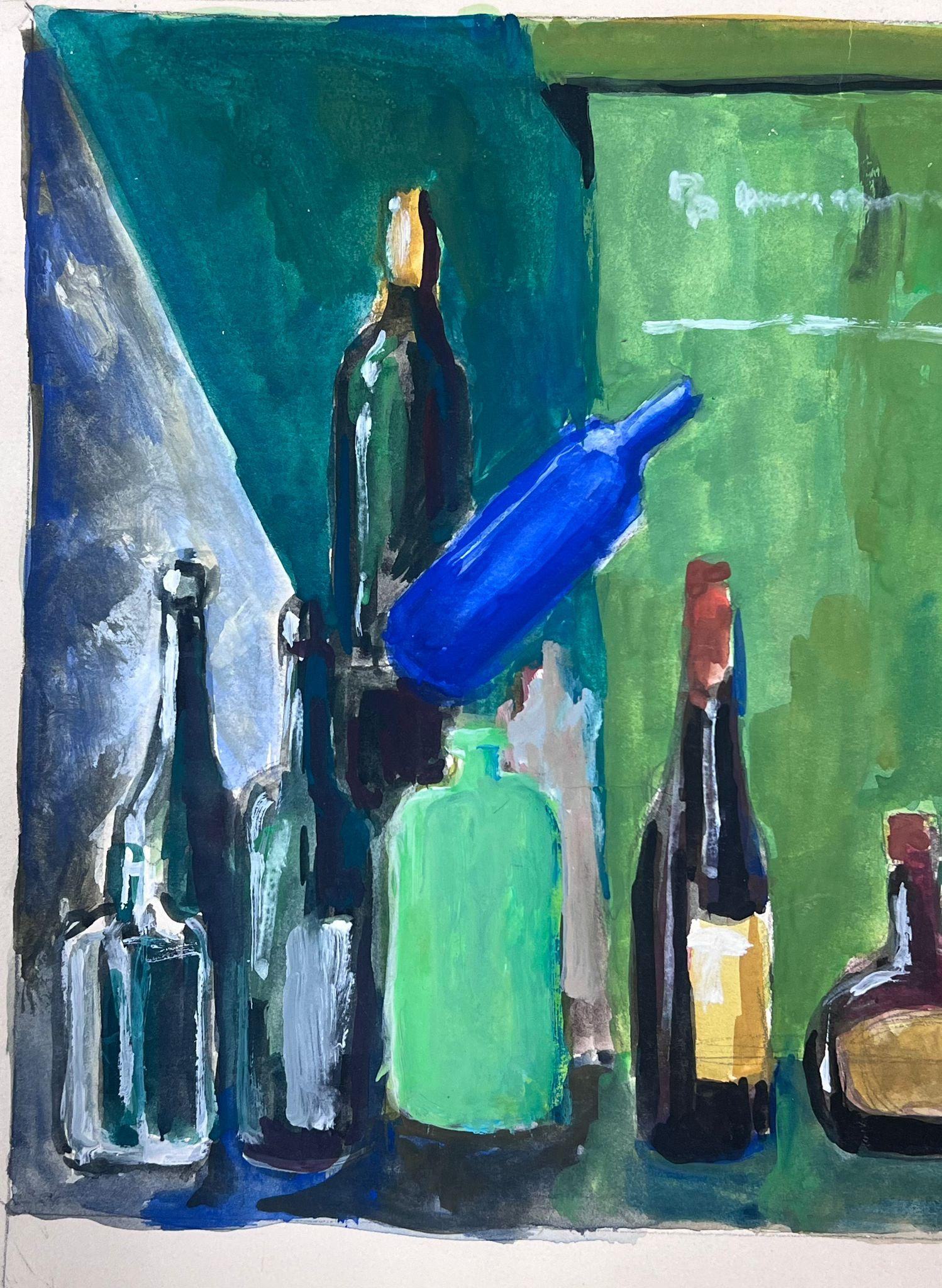 Nature morte moderniste française des années 1970 Bouteilles de vin Fond vert - Moderne Painting par Guy Nicod