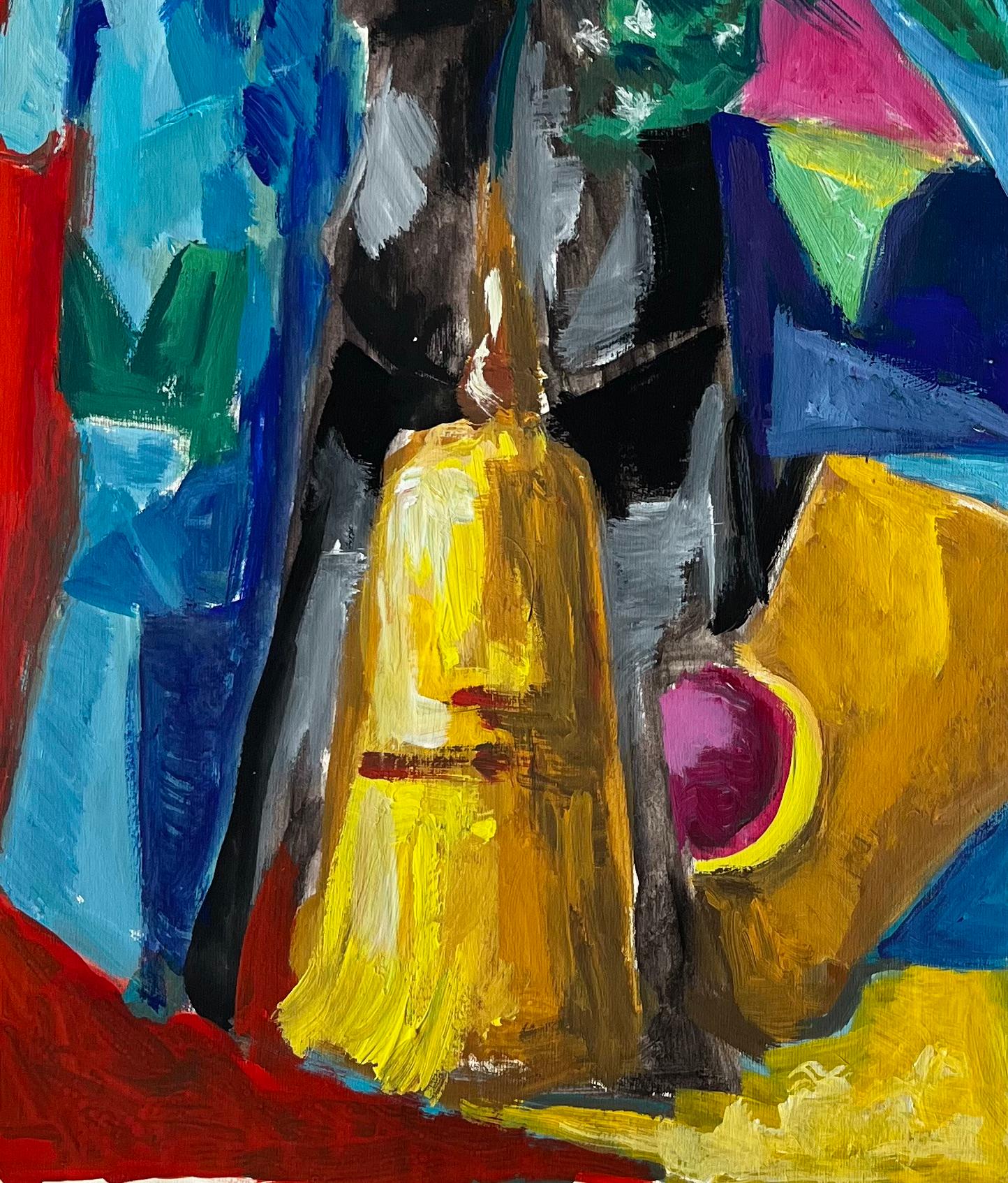 Titre : Nature morte cubiste abstraite avec vase à fleurs et rideau rouge Gouache française
Guy Nicod (français 1923 - 2021) 
Gouache sur papier d'artiste, non encadrée
Taille : 22.5 x 18.75 pouces (hauteur x largeur)
Provenance : Succession
