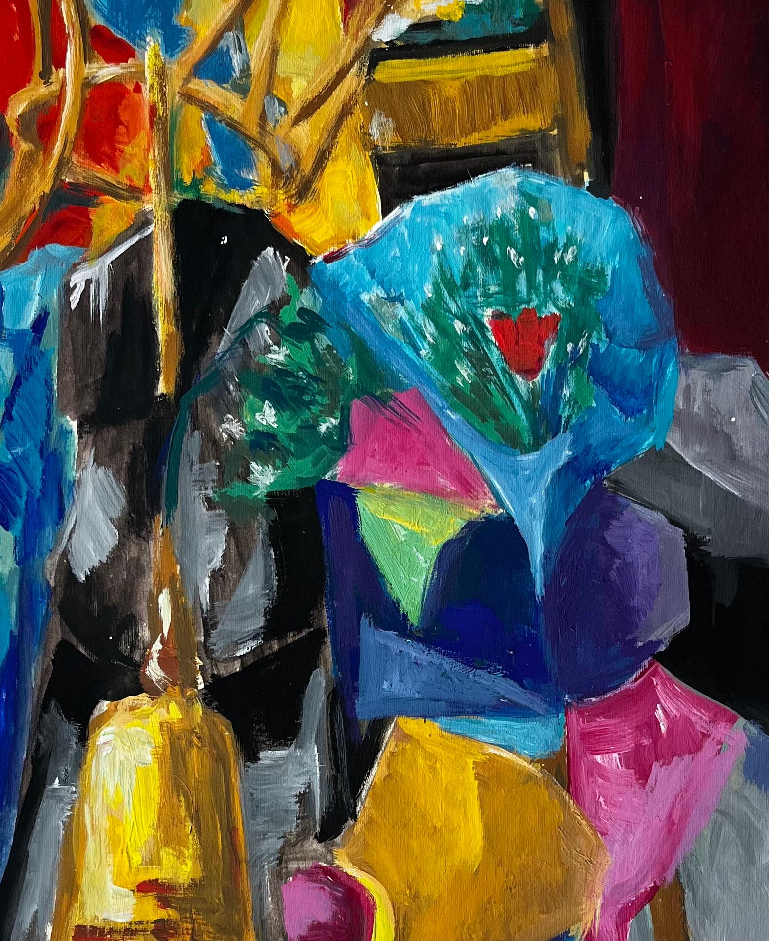 Nature morte cubiste abstraite avec vase à fleurs et rideau rouge Gouache française en vente 2