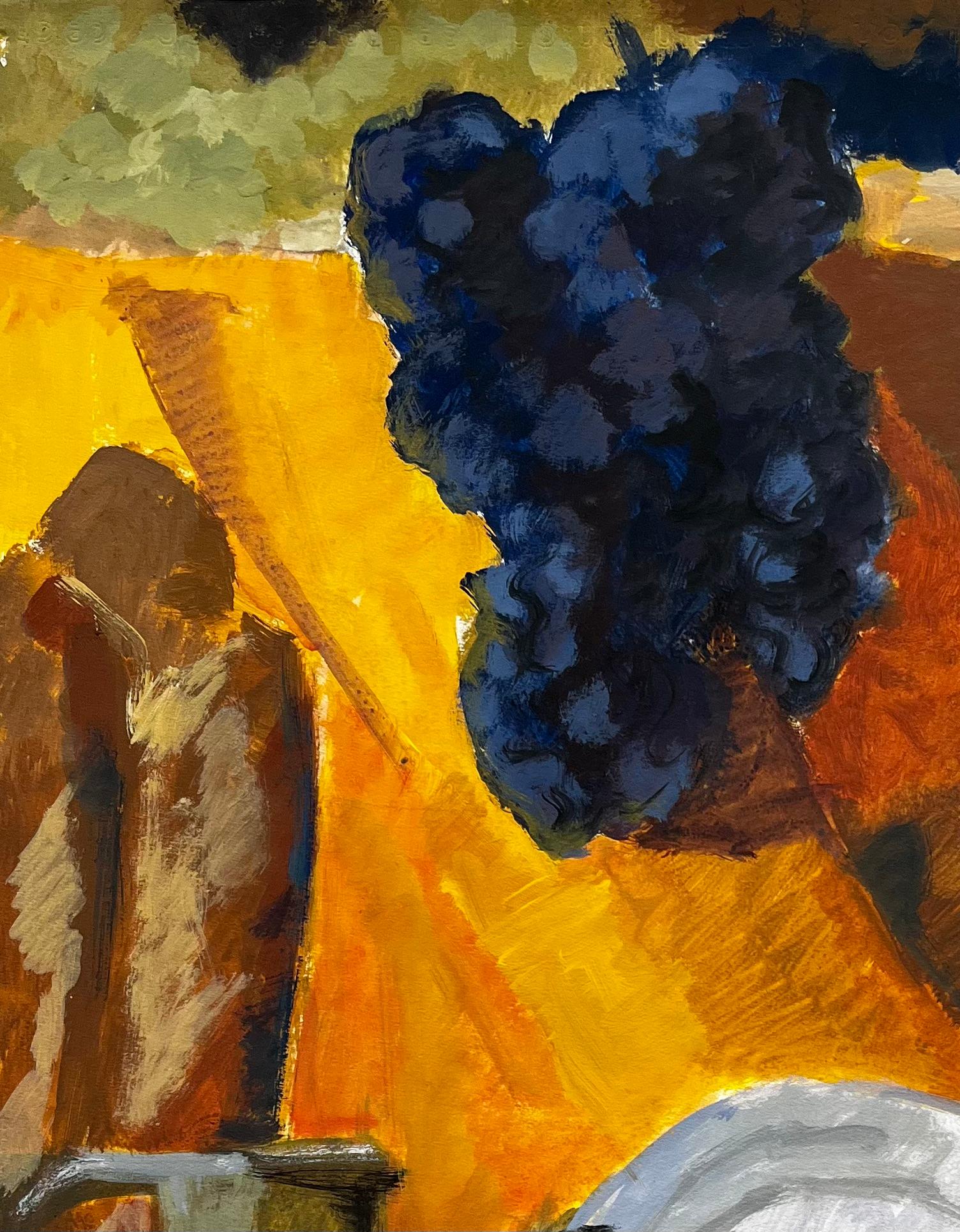 Weintrauben Weinflaschen Krug und Teller Goldene Draperie Französisch Modernist Stillleben im Angebot 1