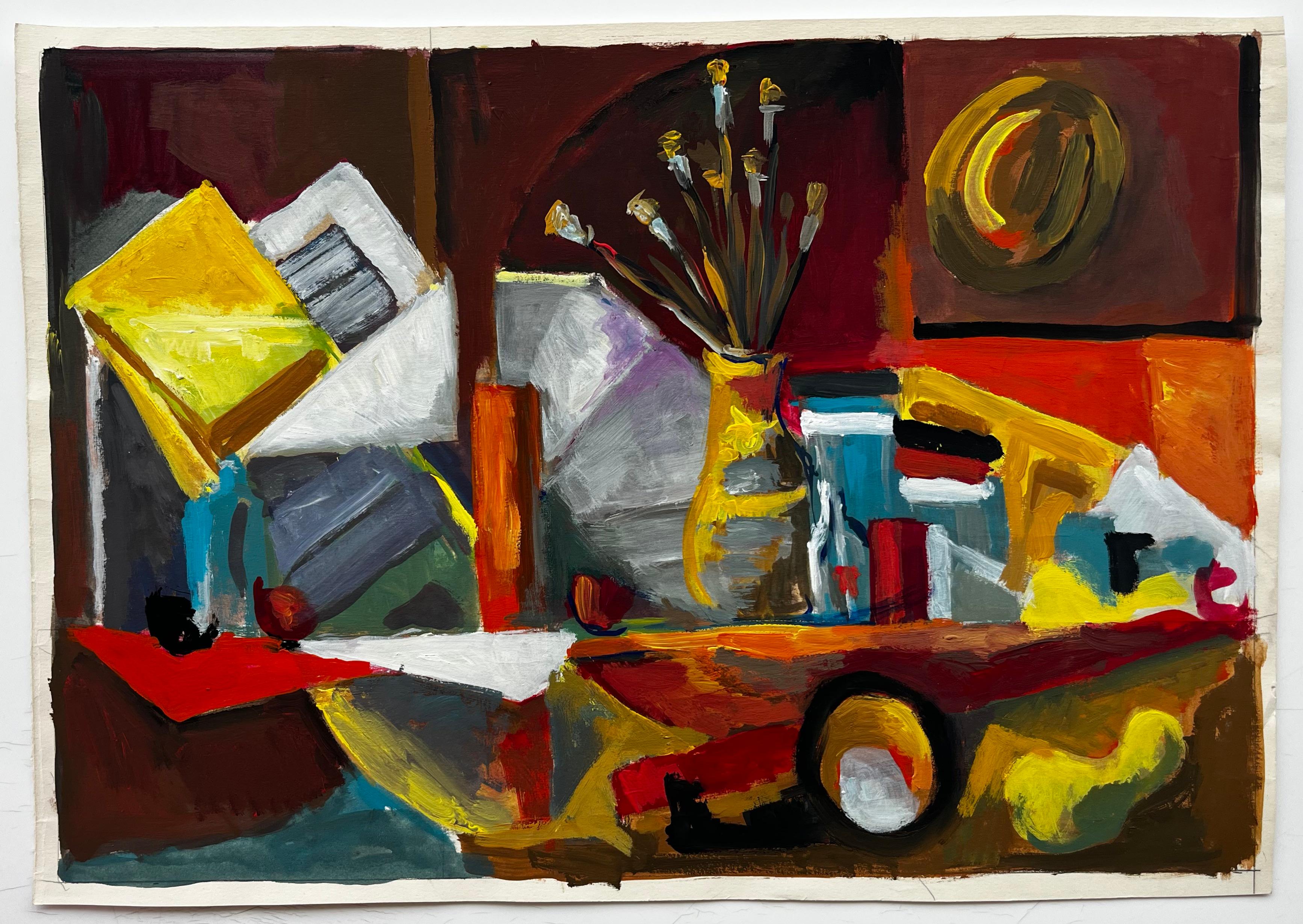 Stilleben mit Künstlerwerkbank Gelbe Vase und Hut an der Wand Französischer Modernist – Painting von Guy Nicod