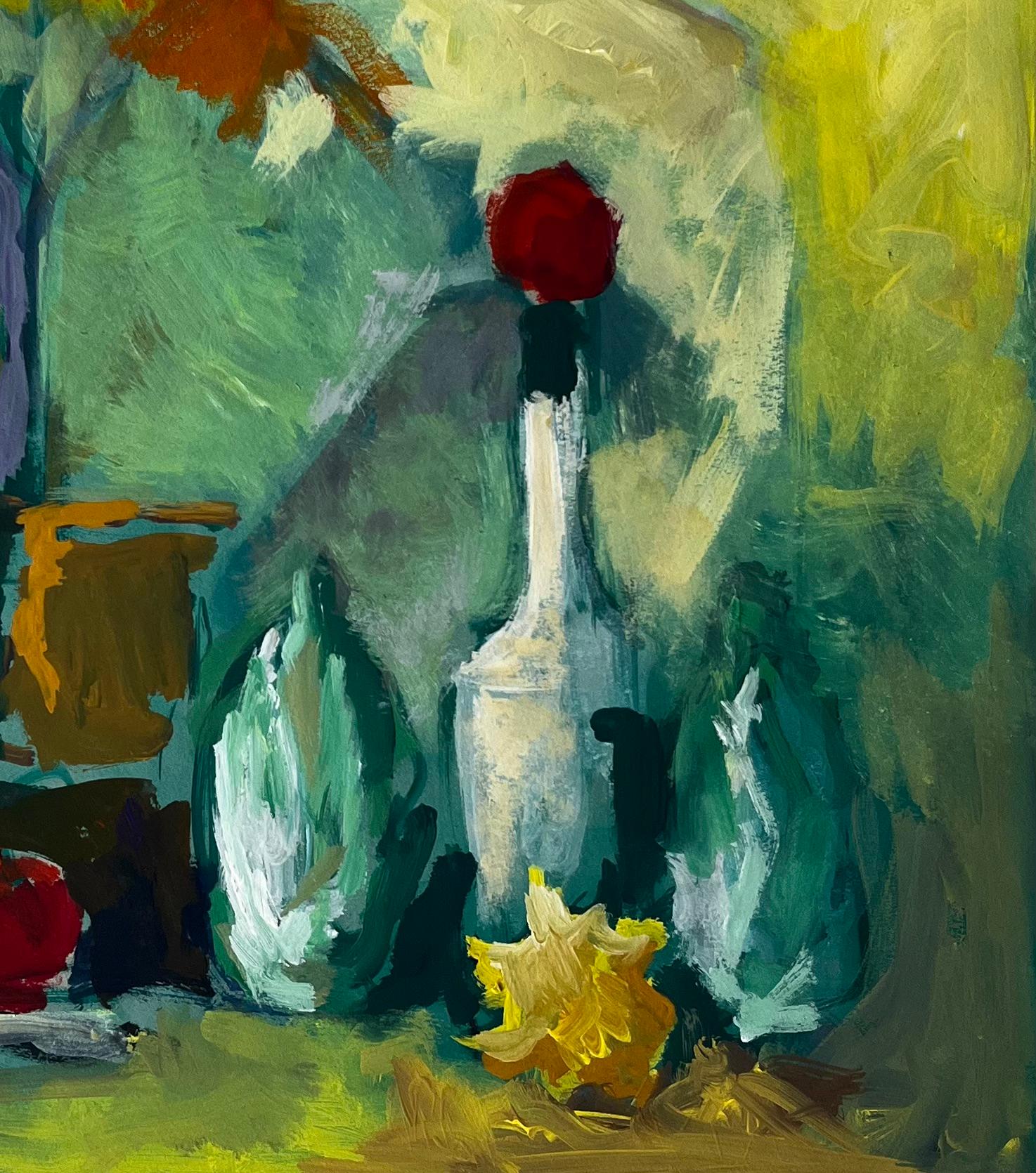 Titel: Stilleben mit gelber Blumenflasche und Herbstblättern Französische Gouache der Moderne
Guy Nicod (Französisch 1923 - 2021) 
Gouache auf Künstlerpapier, ungerahmt
Größe: 24 x 19,75 Zoll (Höhe x Breite)
Provenienz: Künstlernachlass,