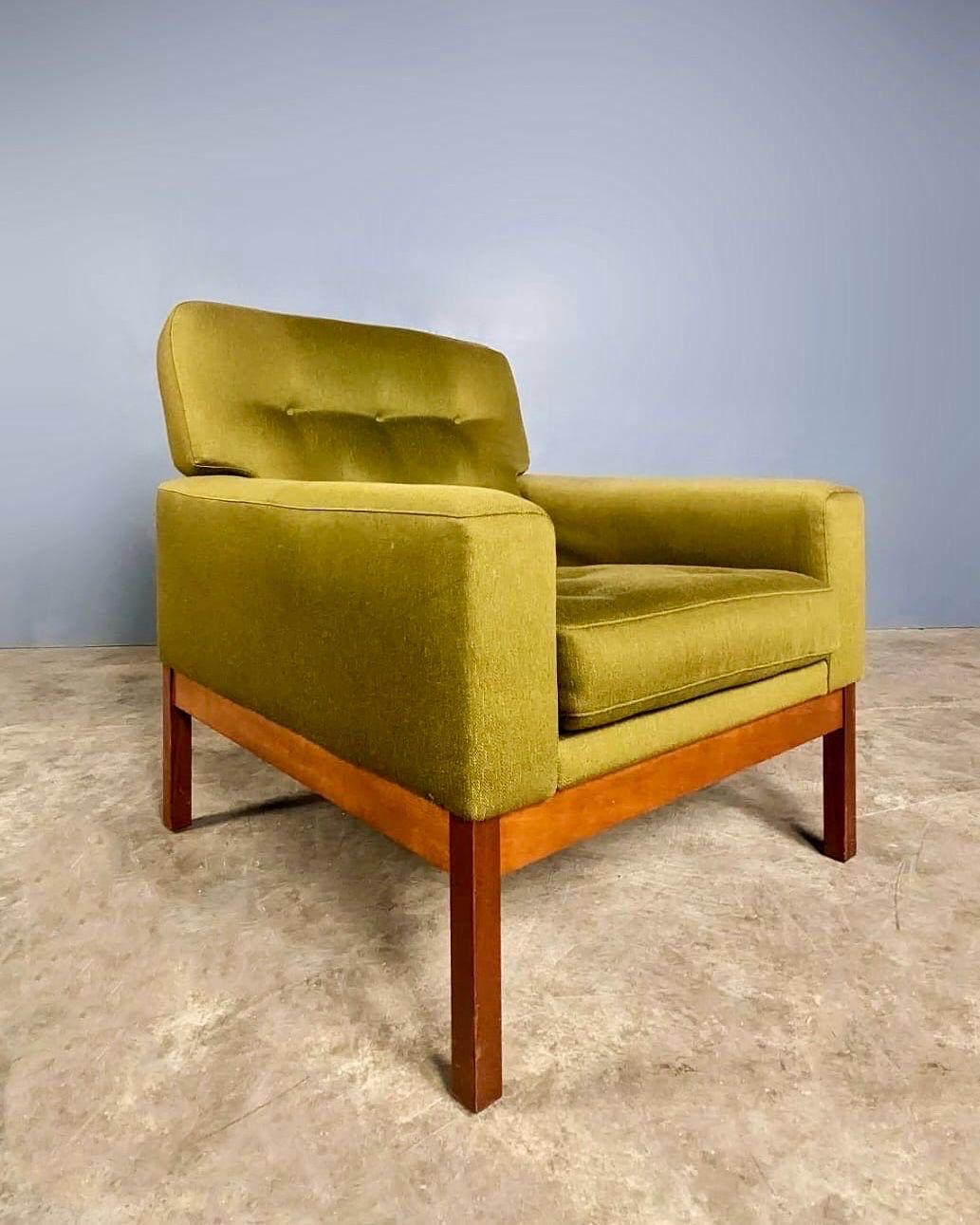 Guy Rogers Three Seater Sofa Matching Armchairs Green Wool Silk Fabric 1