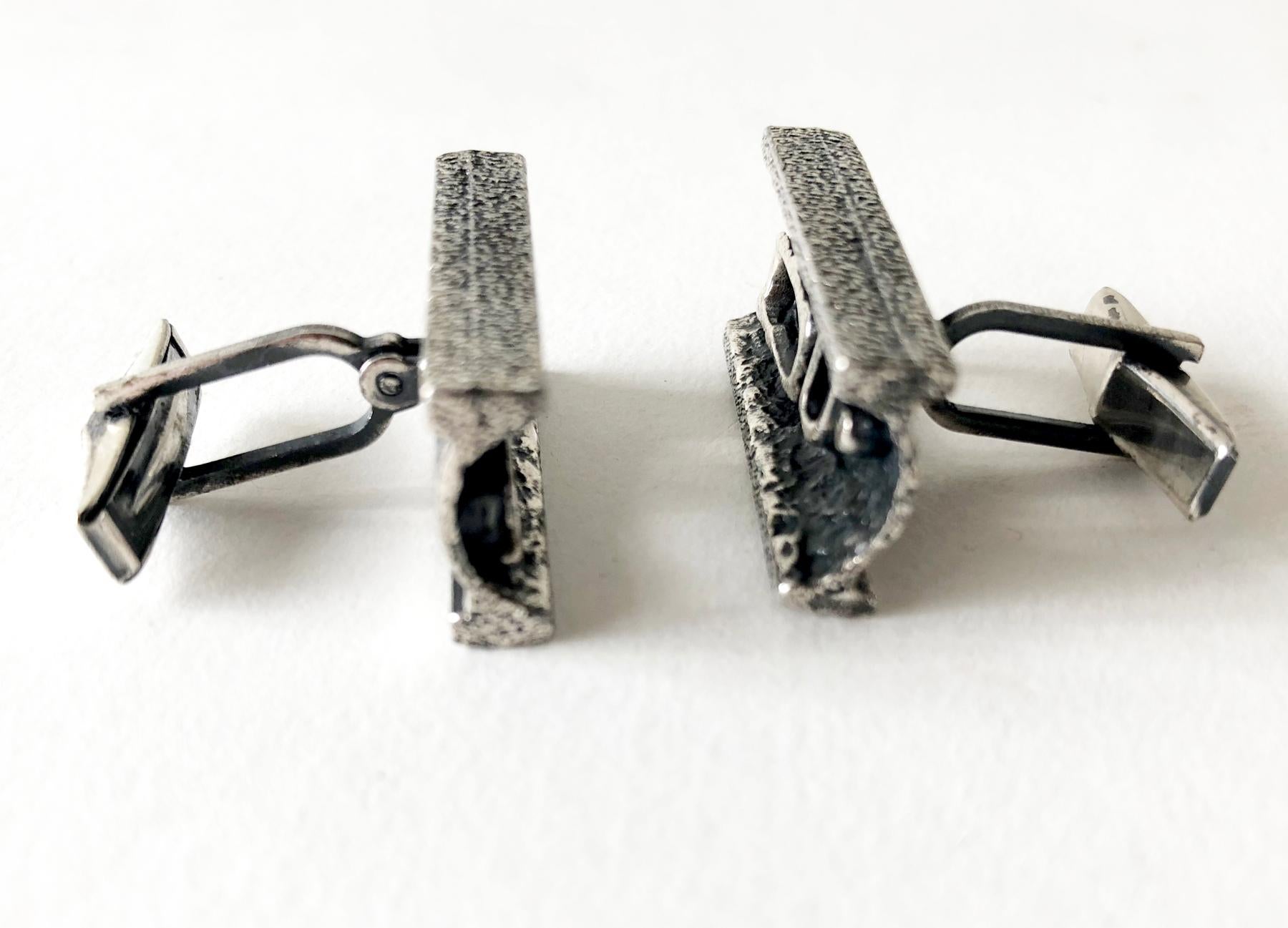 Guy Vidal Pewter Alloy Abstract Canadian Modernist Cufflinks In Good Condition In Palm Springs, CA