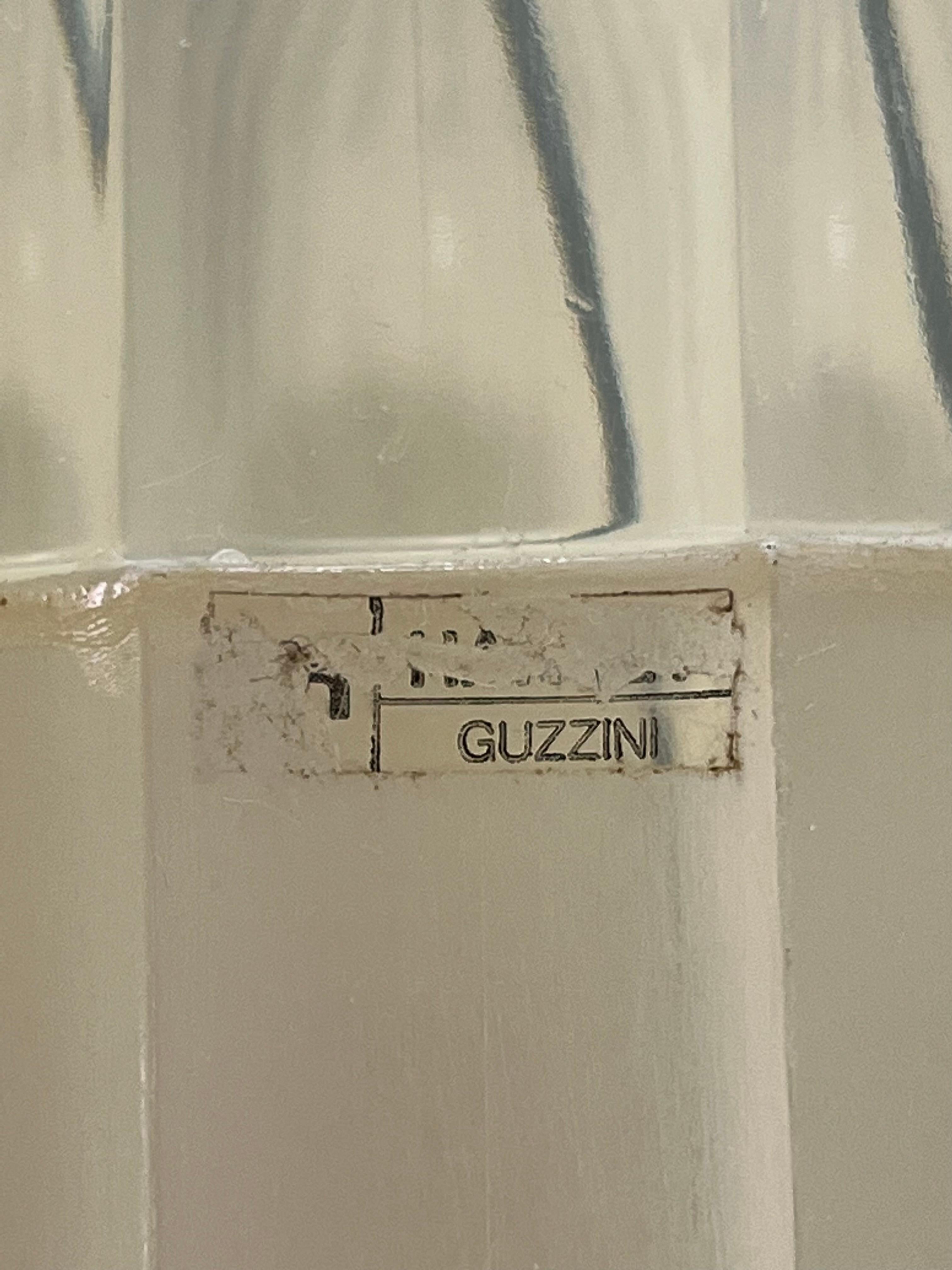Guzzini Chandelier in Metal and Methacrylate, Italy, 60s In Good Condition For Sale In Palermo, IT