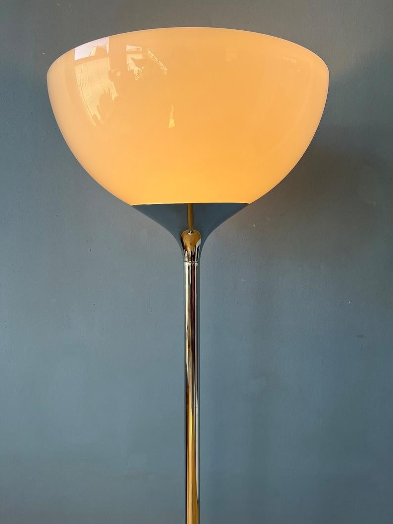 20th Century Guzzini Flash Space Age Floor Lamp with Chrome Base & Acrylic Glass Shade, 1970s For Sale