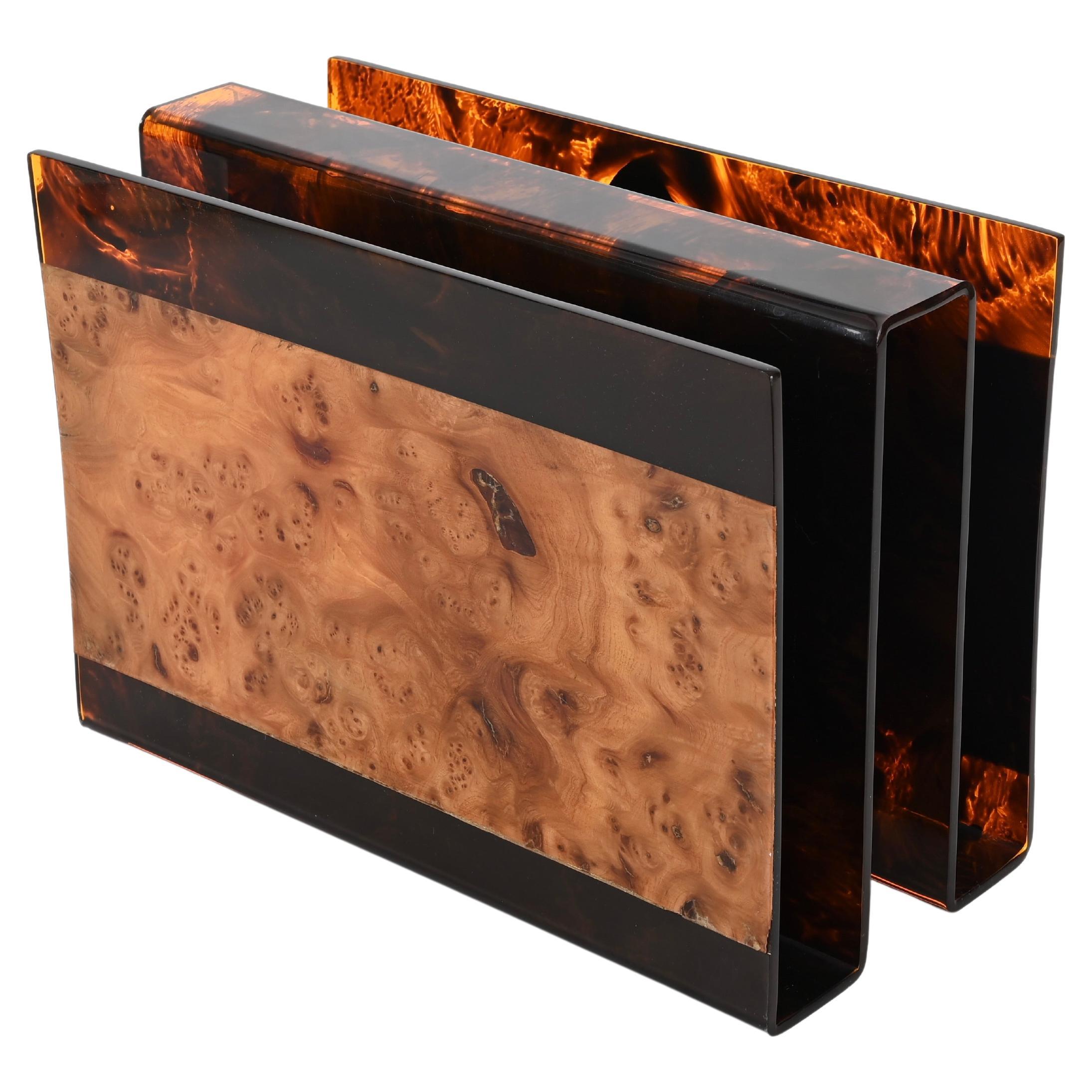 Guzzini Magazine Rack in Tortoiseshell Lucite and Briar, Italy 1970s