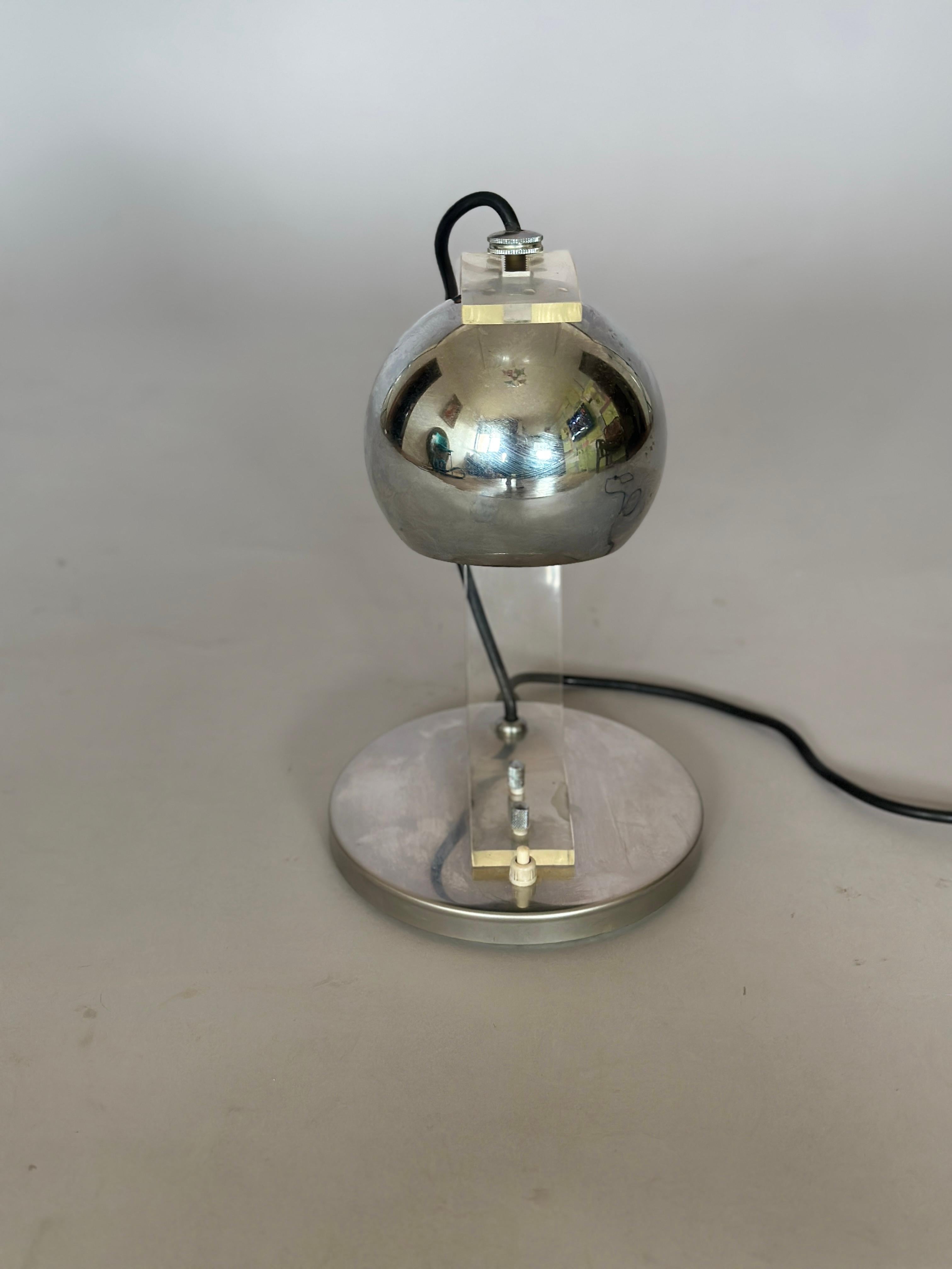 Mid-Century Modern Guzzini Meblo Table Lamp, 1970s For Sale