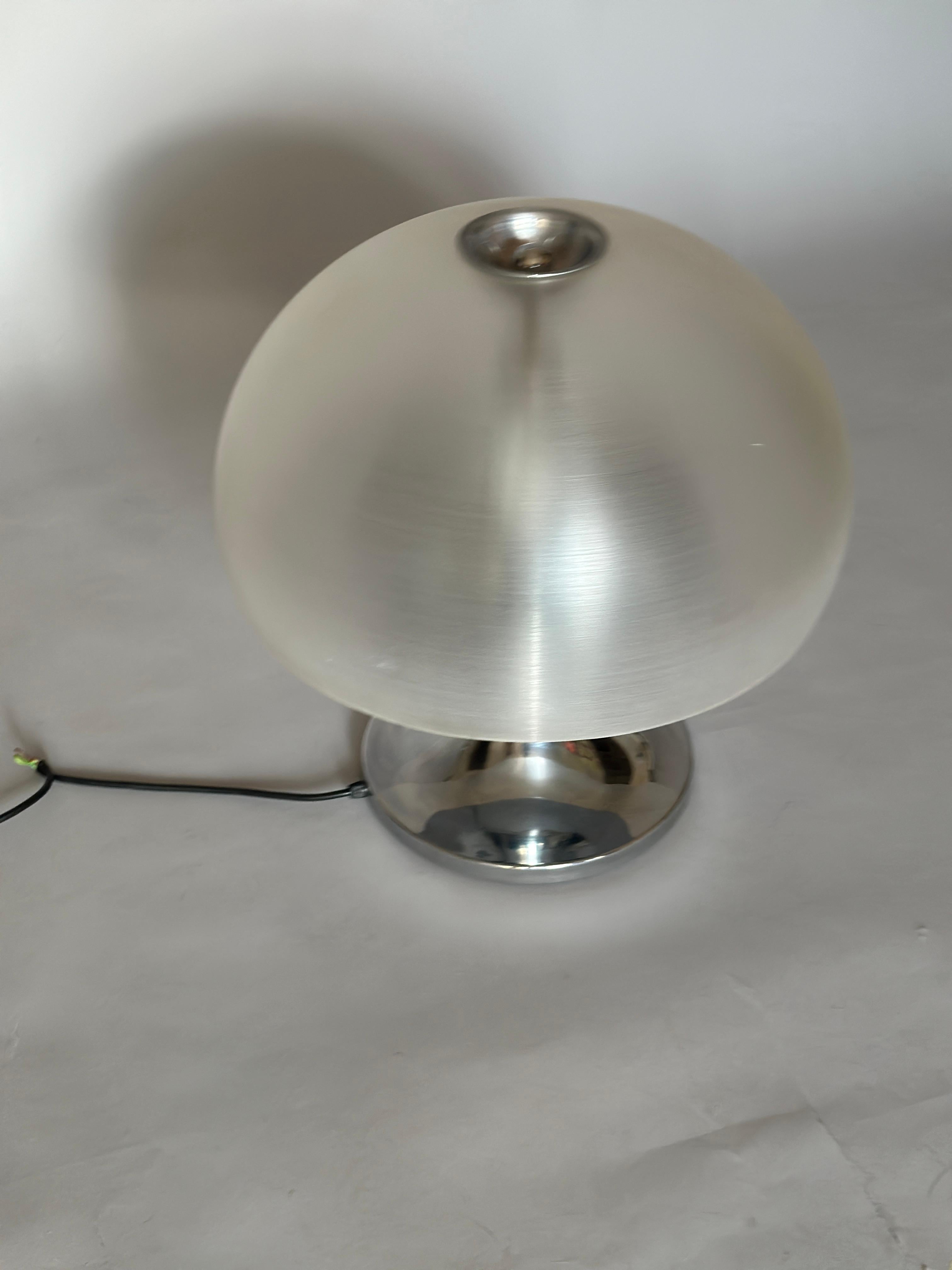 Mid-Century Modern Guzzini Meblo Lampe de table 1970 en vente