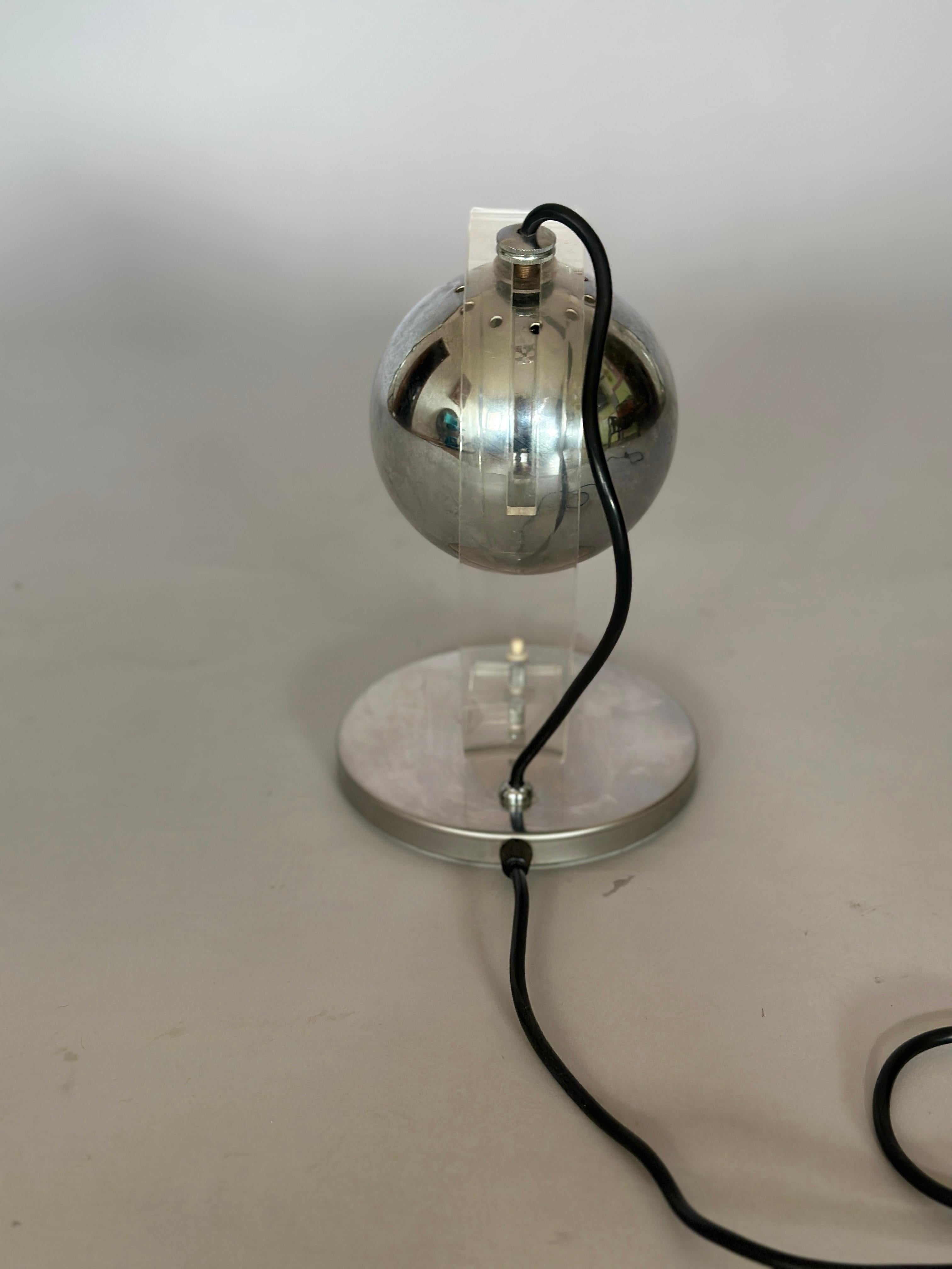 Italian Guzzini Meblo Table Lamp, 1970s For Sale