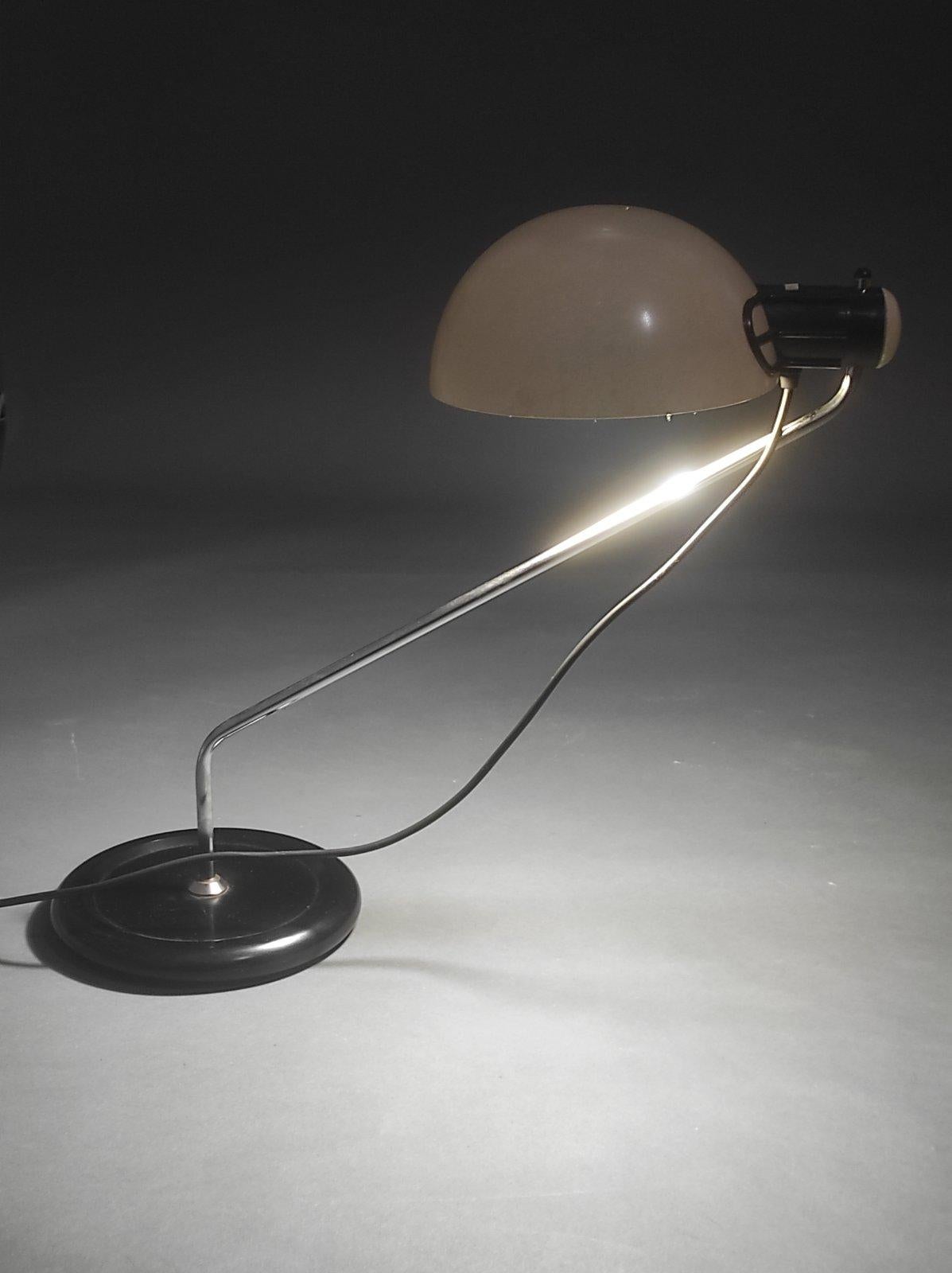 Lampe de table Guzzini Meblo par Emilio Fabio Simon 1970