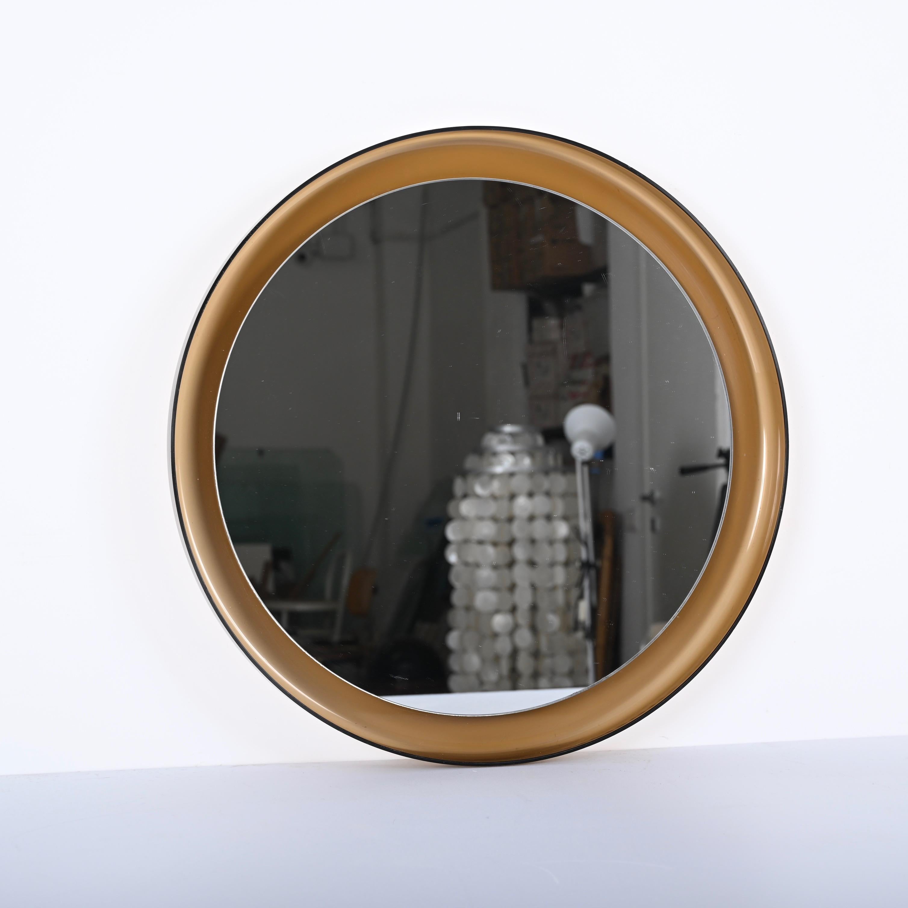 Mid-20th Century Guzzini Midcentury Italian Round Smoked Brown Lucite Wall Mirror, 1960s For Sale