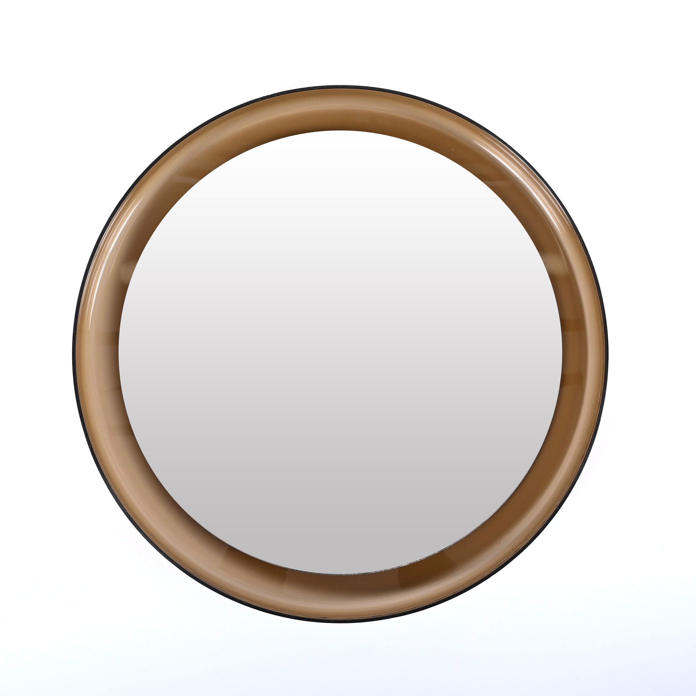 Guzzini Midcentury Italian Round Smoked Brown Lucite Wall Mirror, 1960s For Sale 1