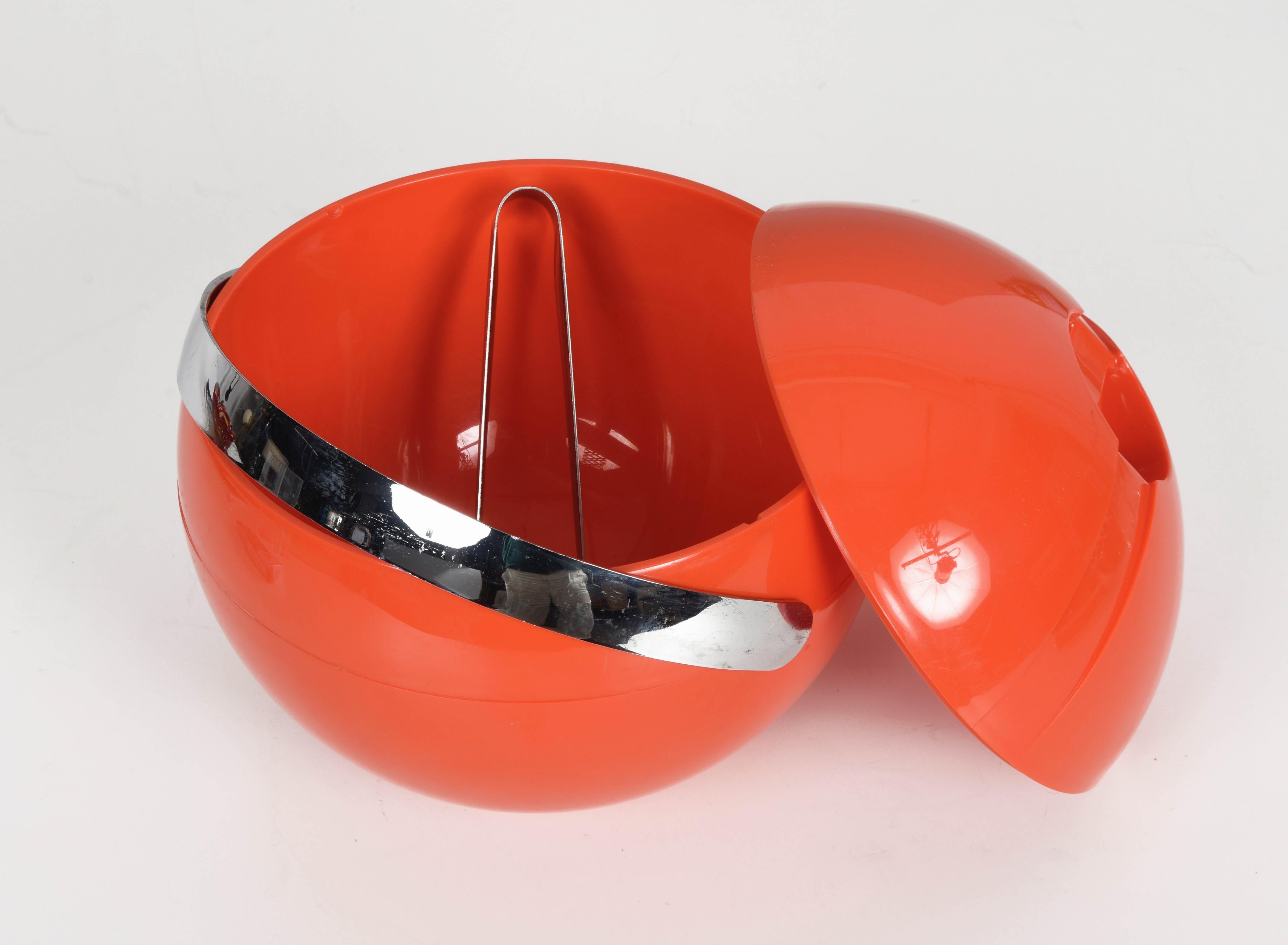 20th Century Guzzini Midcentury Orange Plastic Ball-Shaped Italian Ice Bucket, 1970s